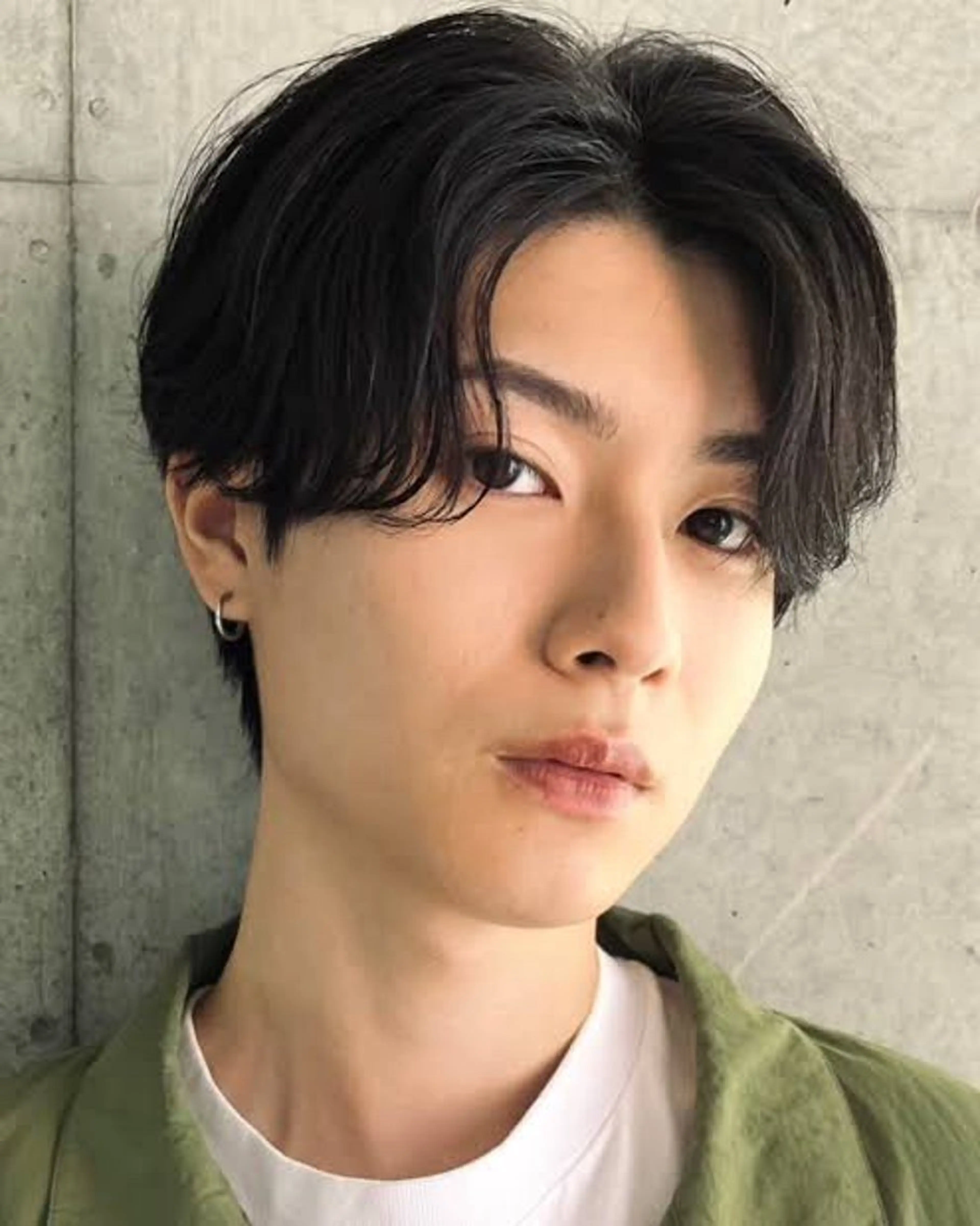 校則でパーマをかけれない人🥺パーマだとバレたくない人必見😭スタイリストカット＋ニュアンスパーマの写真