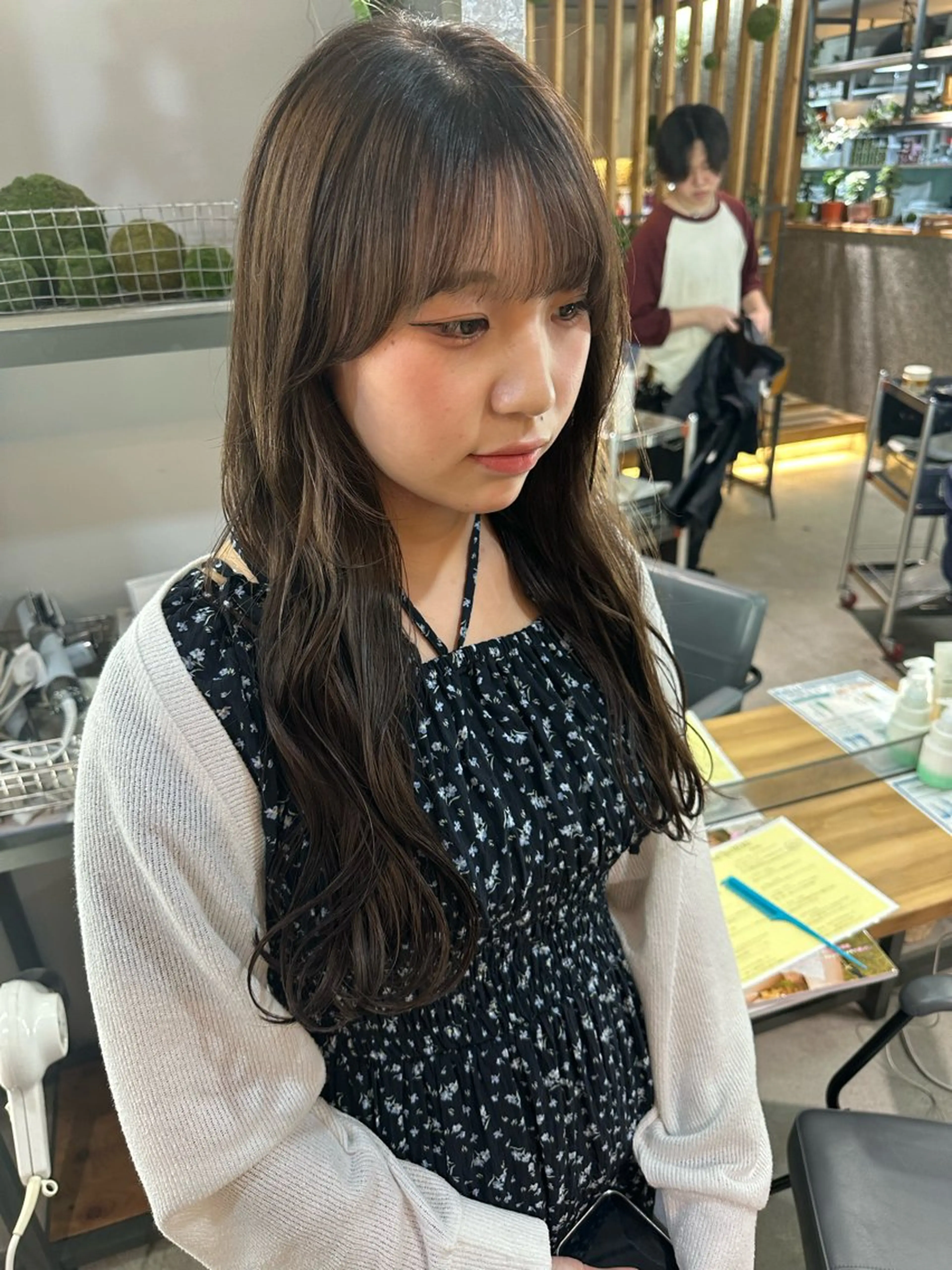 ロング カラー ブラウンカラー 髪質改善 溜 一太のヘアスタイル