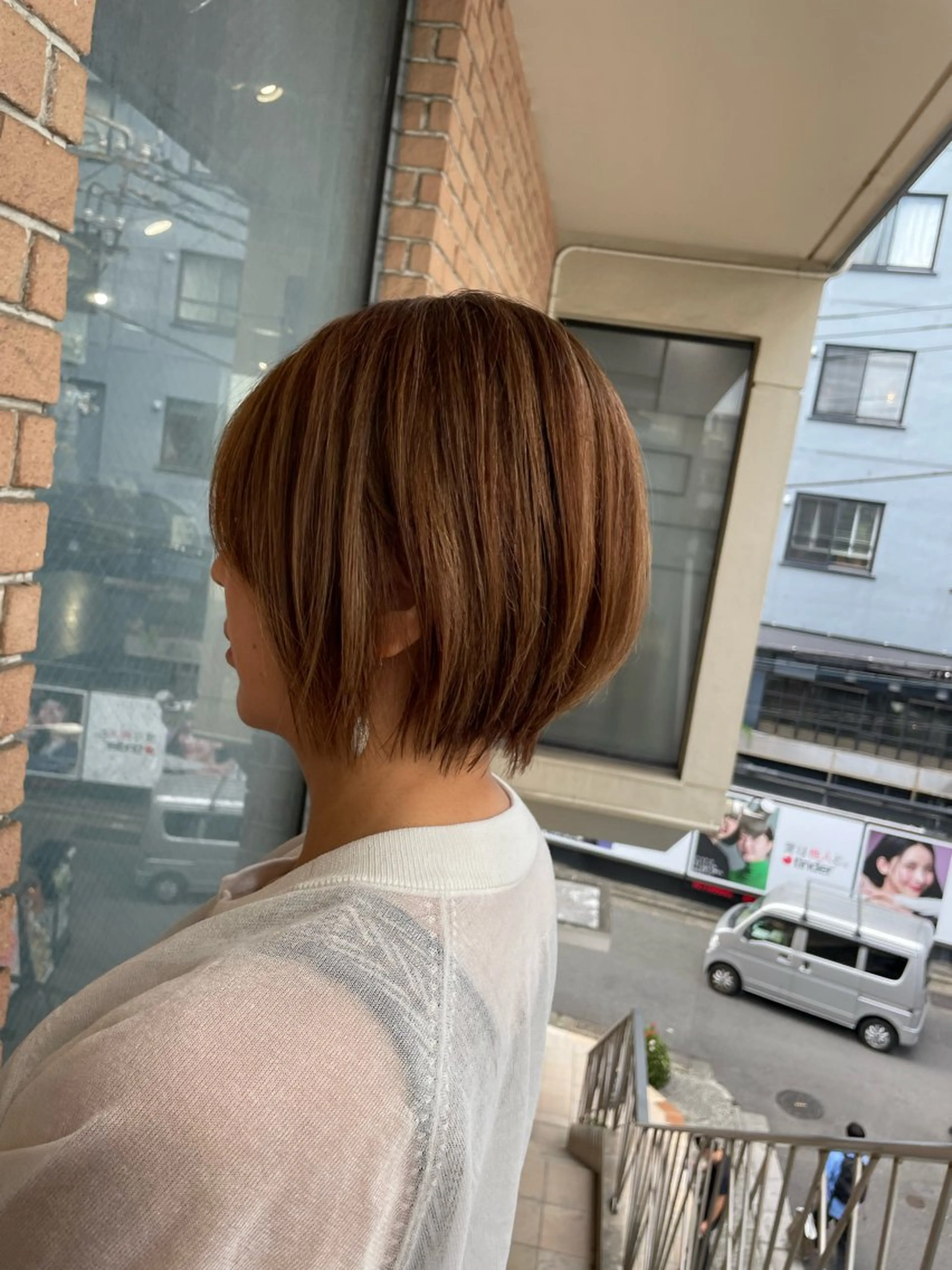 ショート yelm所属・🫒オリーブカラー ミディアムレイヤー✨のヘアスタイル