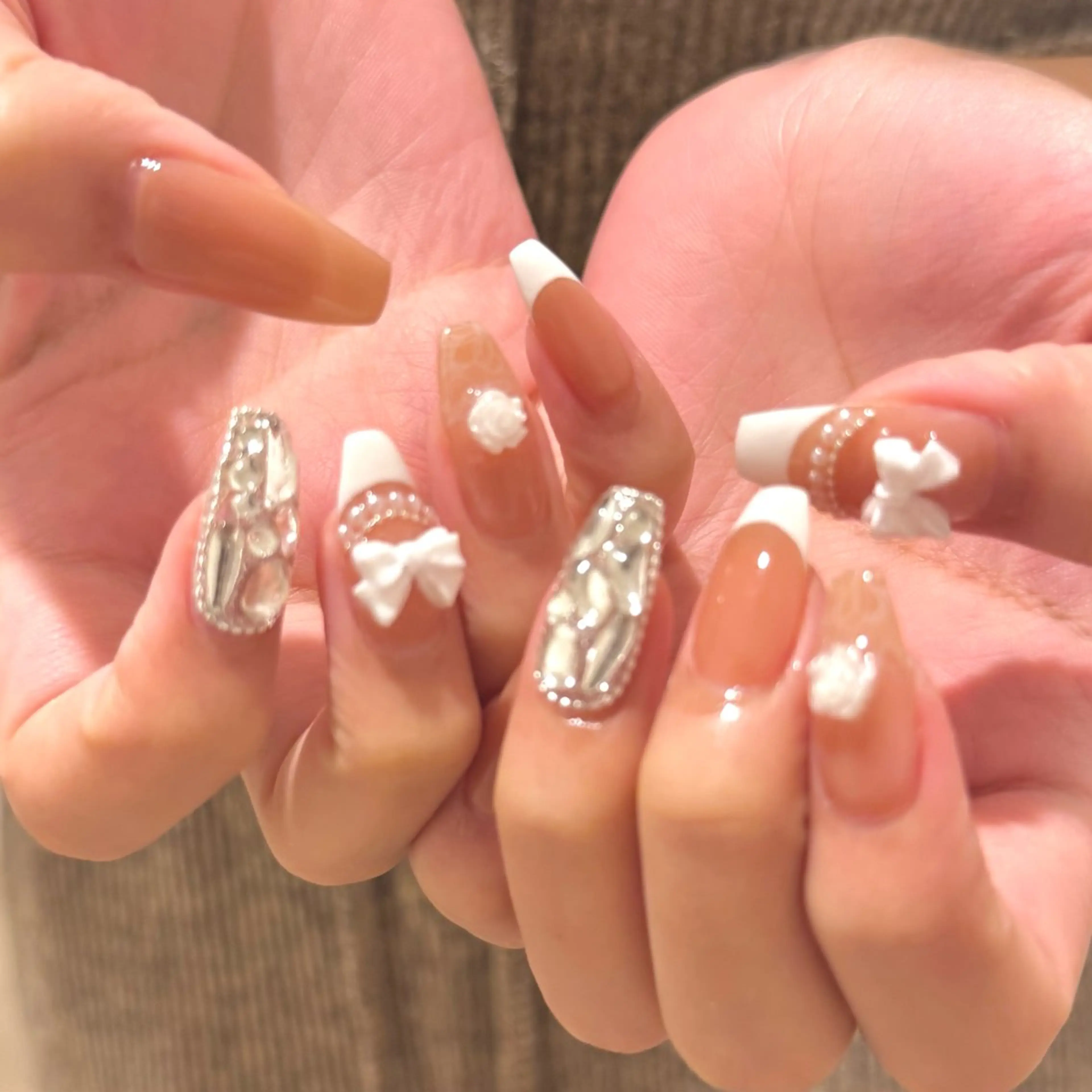 ネイル ハンドネイル lulularico aiのネイルデザイン