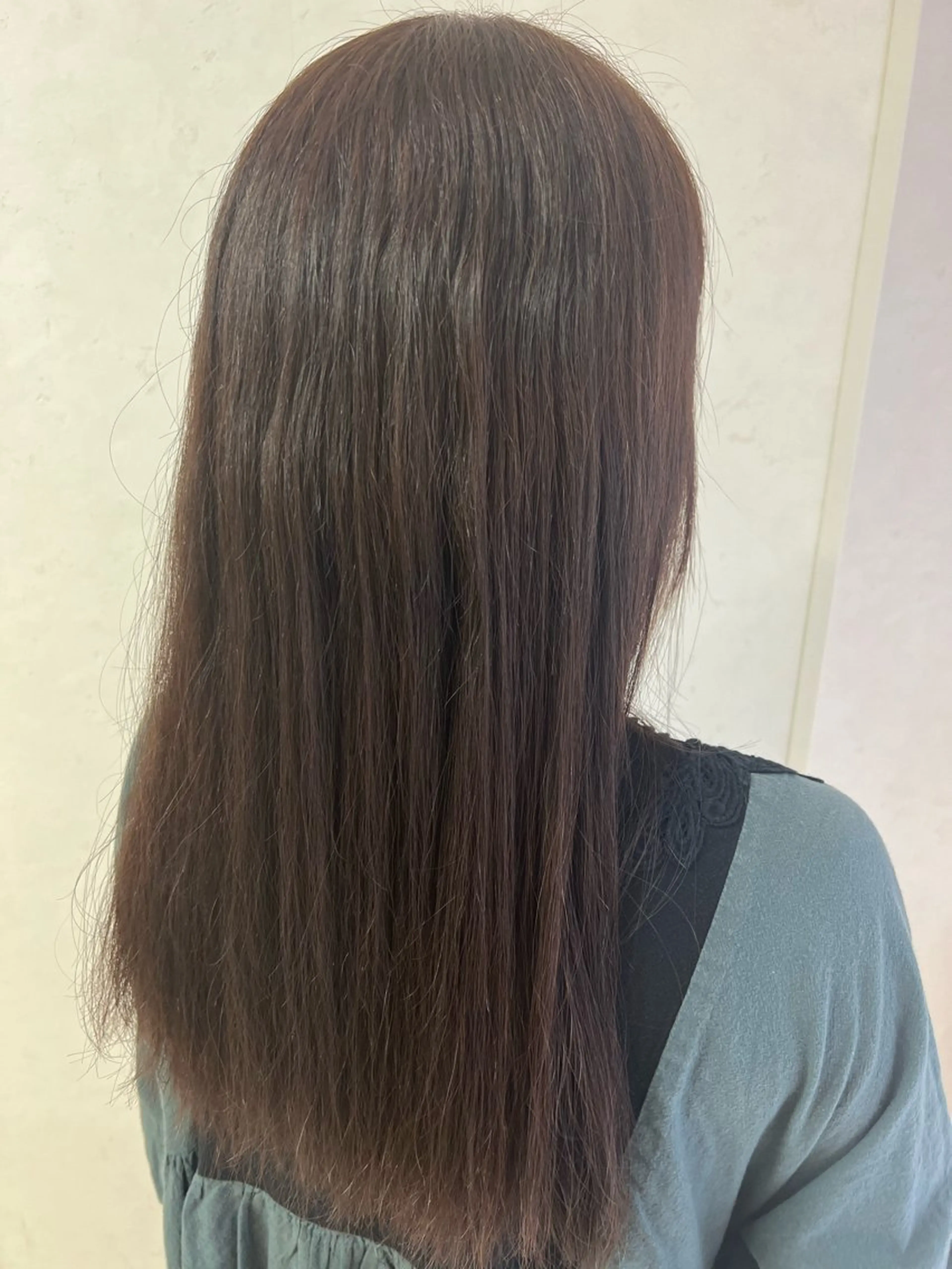 ロング ヘアカラー 吉田 眞のヘアスタイル
