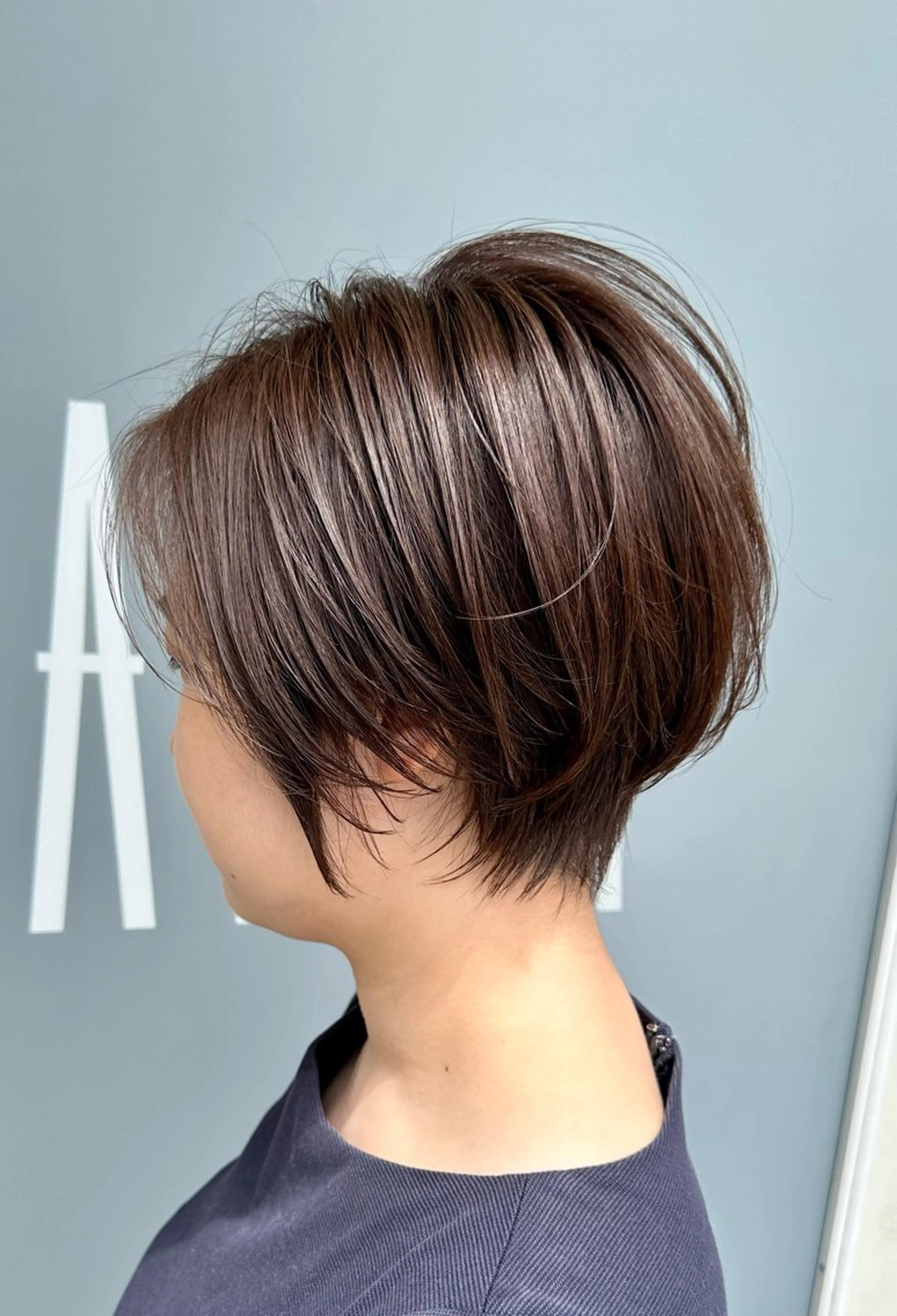 ショート カラー ショートヘア 高槻裕二 ショートボブ縮毛矯正のヘアスタイル