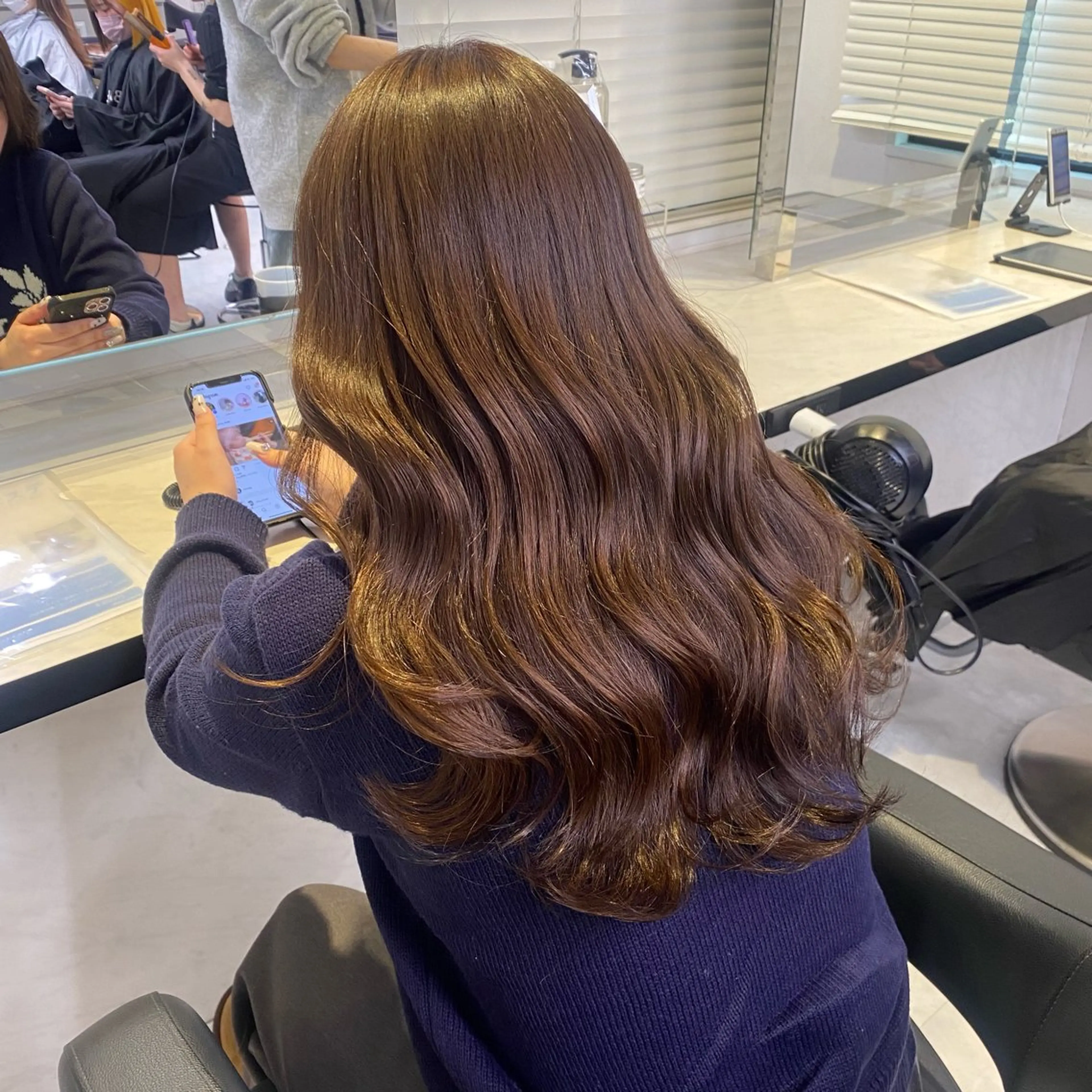 ロング カラー ブラウンカラー チョコレートブラウン ヘアカラー トリートメント ヘッドスパ ヘアセット ♡ダブルカラー♡ 透明感カラー♡AIのヘアスタイル