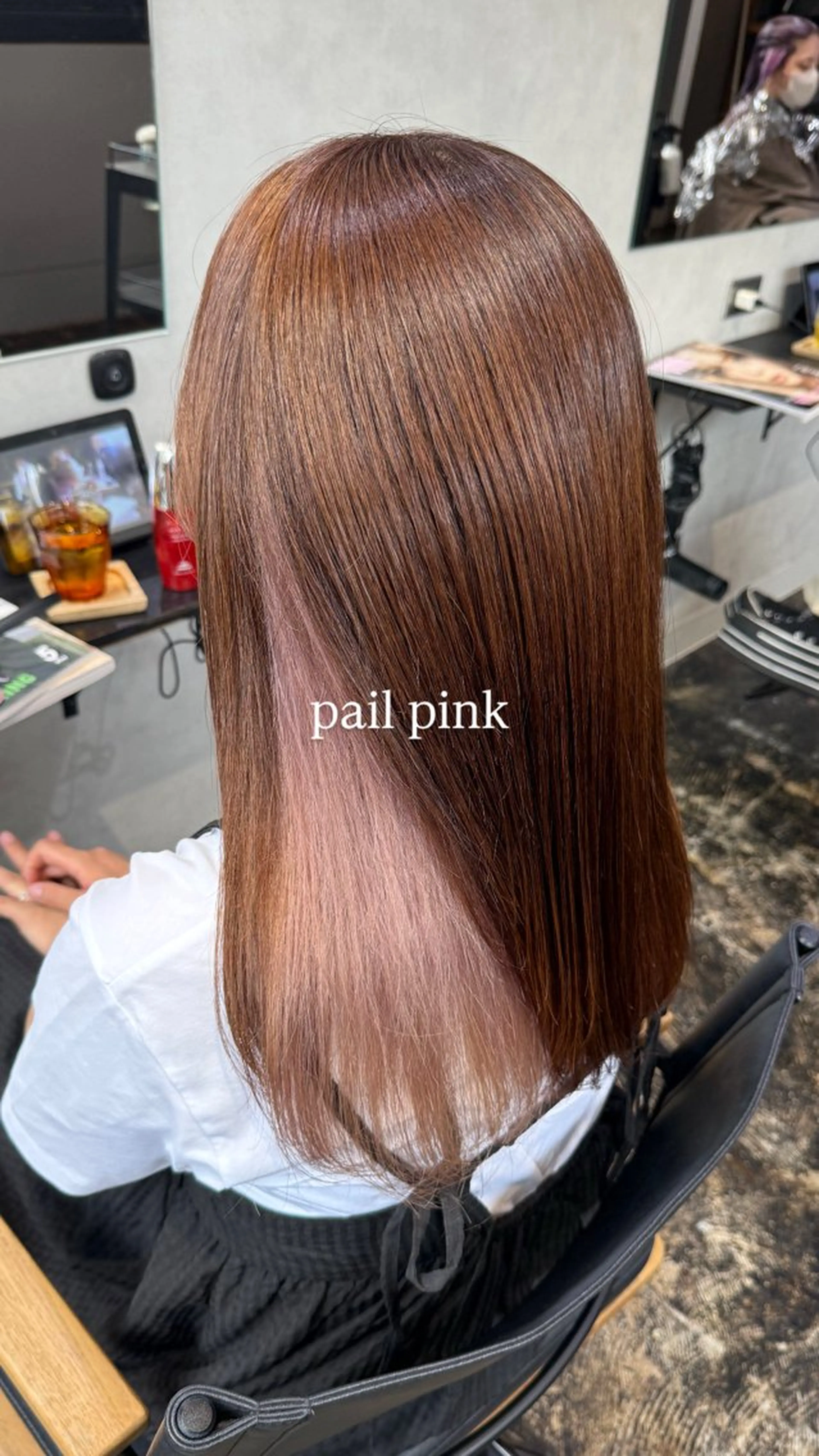 セミロング カラー ピンクカラー カット ヘアカラー トリートメント 透明感カラー/パーマ 🌀アオノアユミのヘアスタイル