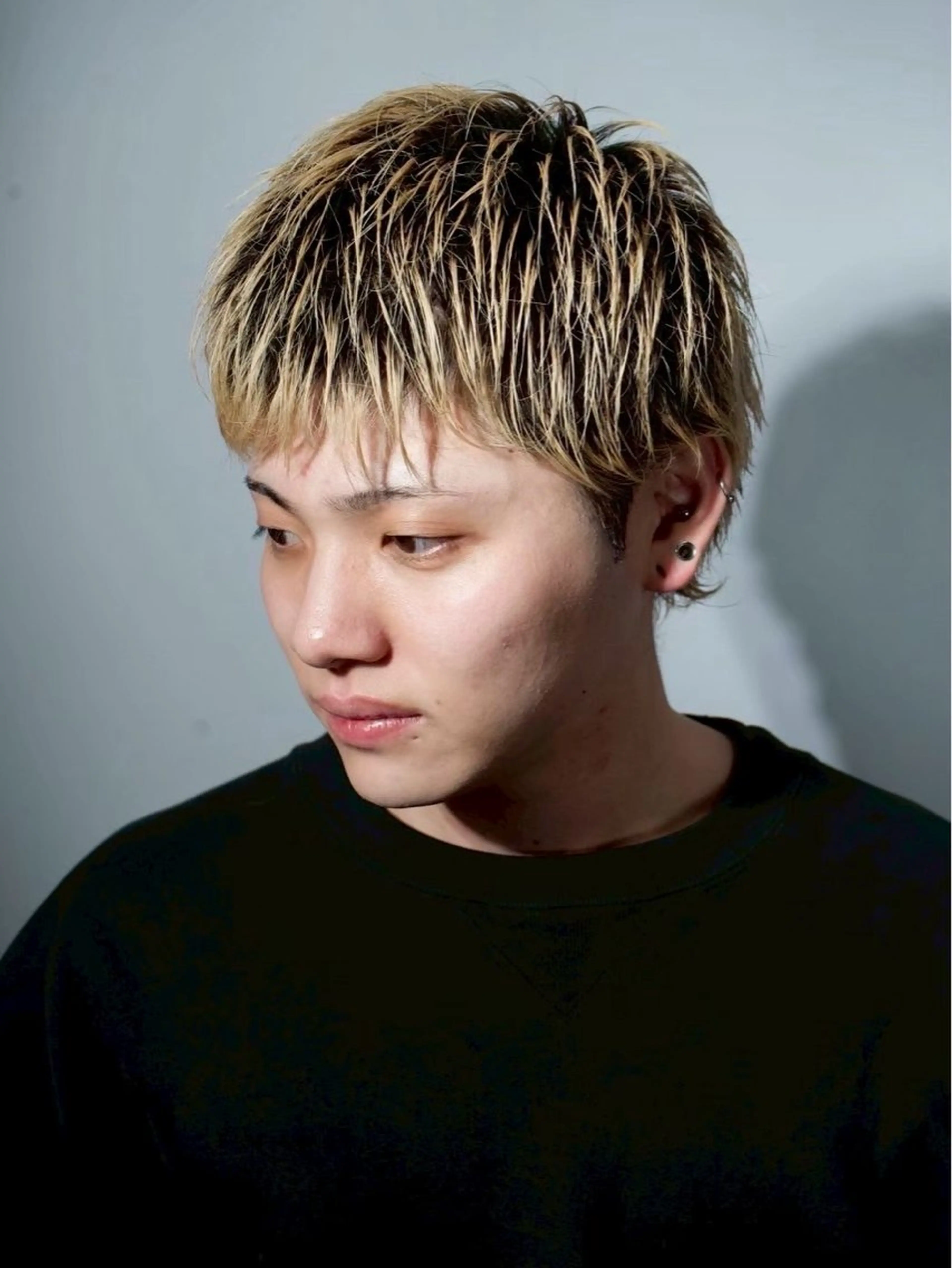 ミディアム 高崎 健司のヘアスタイル