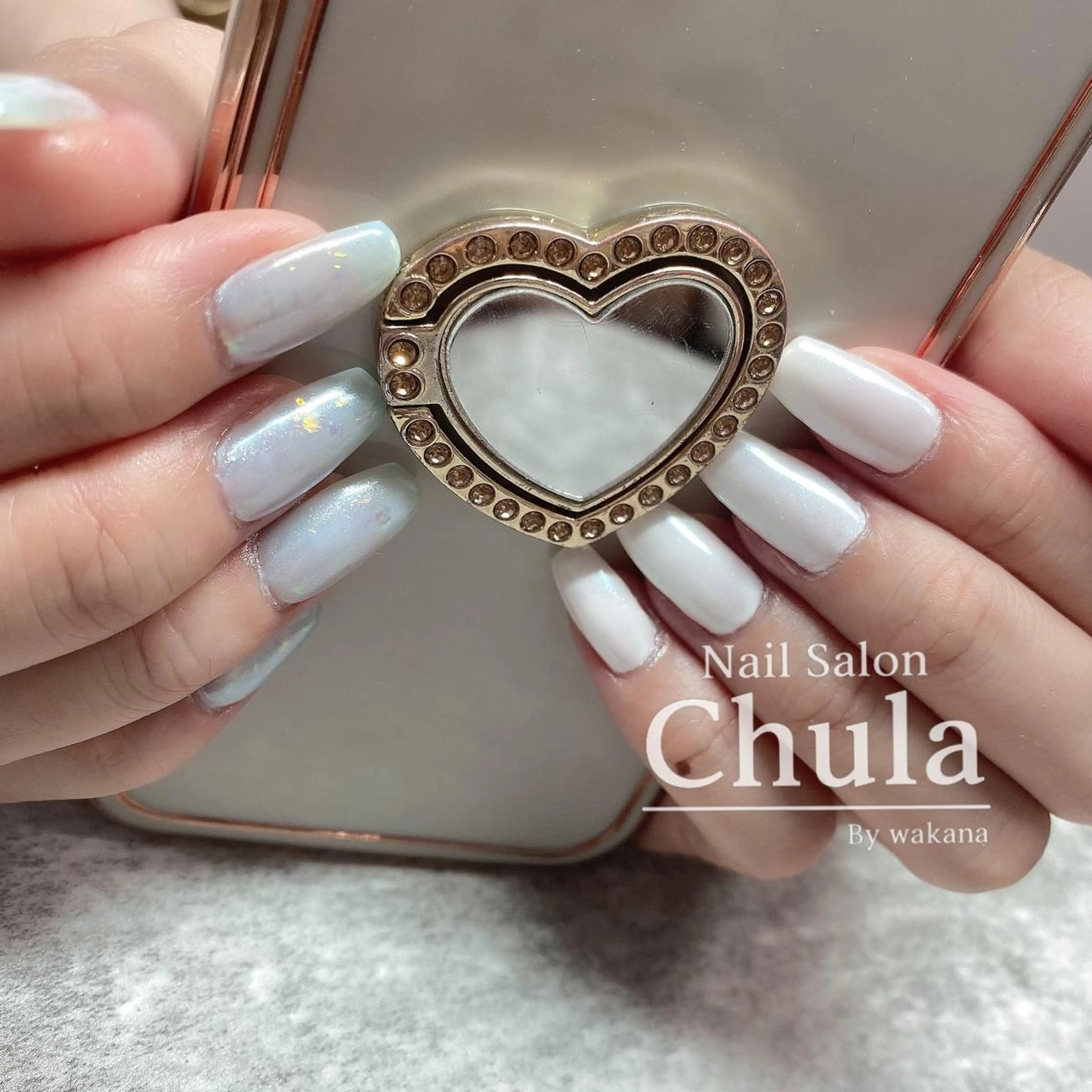 ネイル ブルー ニュアンスネイル ワンカラーネイル ホワイト ハンドネイル Nailsalon Chulaのネイルデザイン