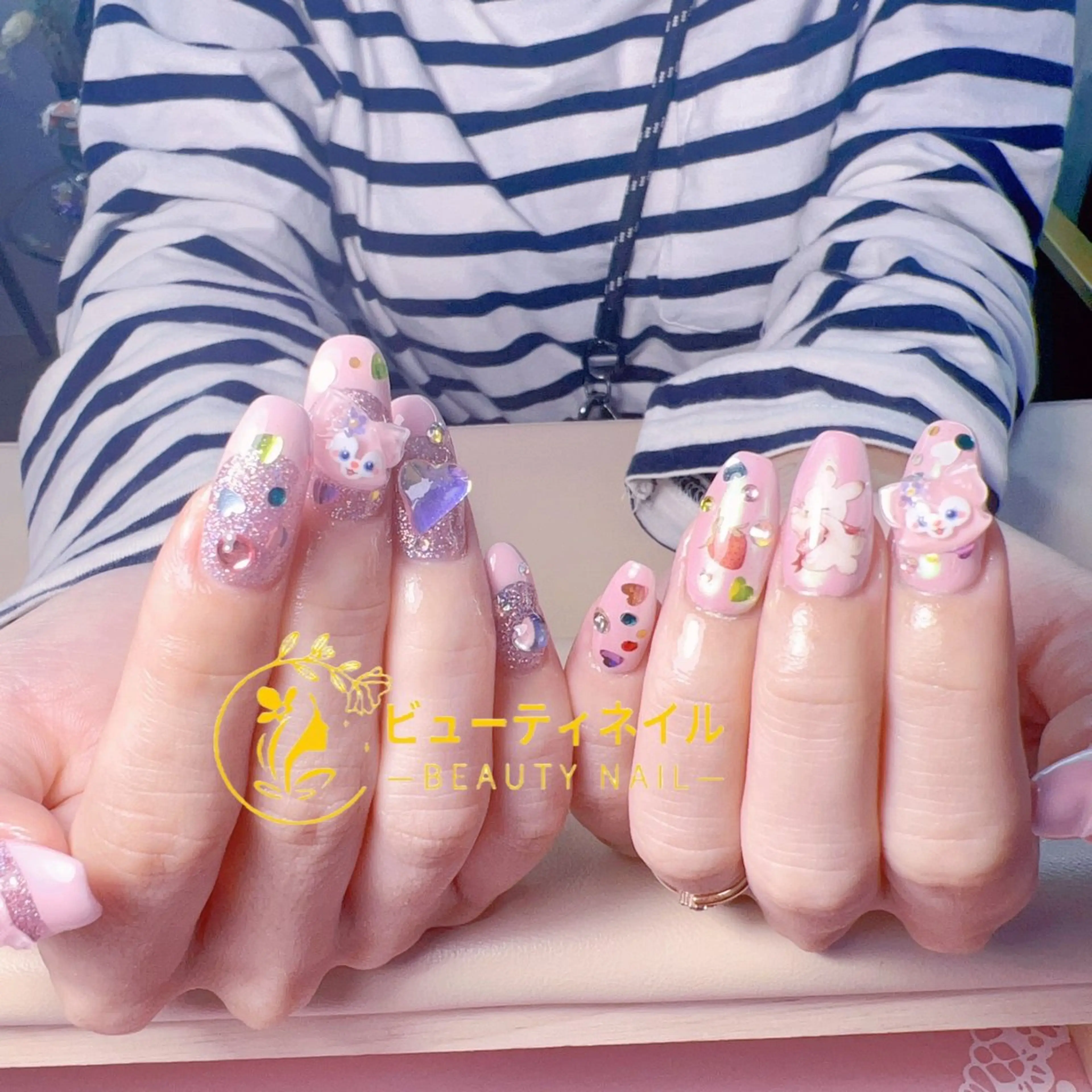 ネイル 長さ出し ジェルネイル Moonstone Salon所属・Moonstone Salonのネイルデザイン
