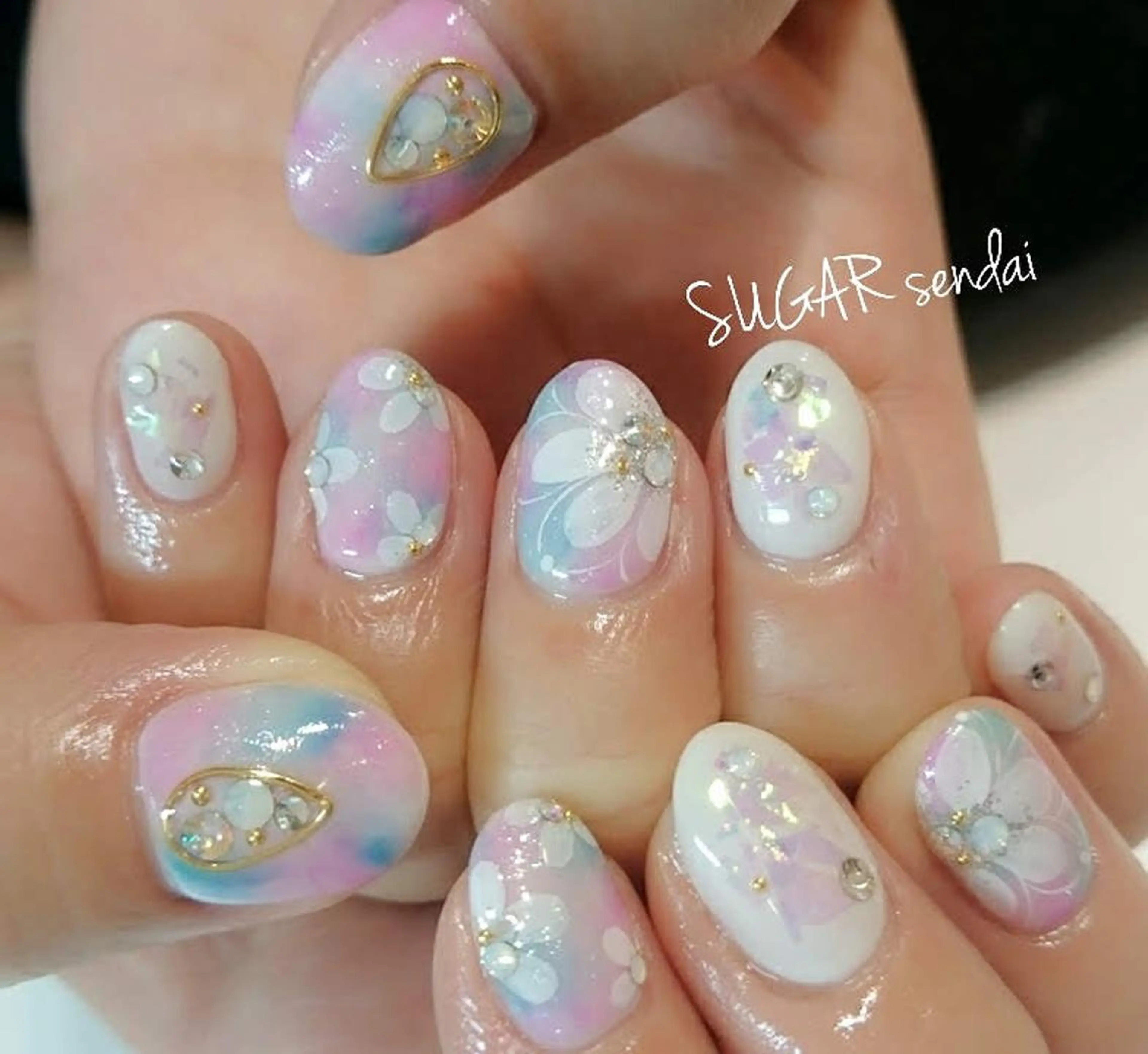 ネイル SUGAR sendai Nail所属・鈴木 ゆかりのネイルデザイン