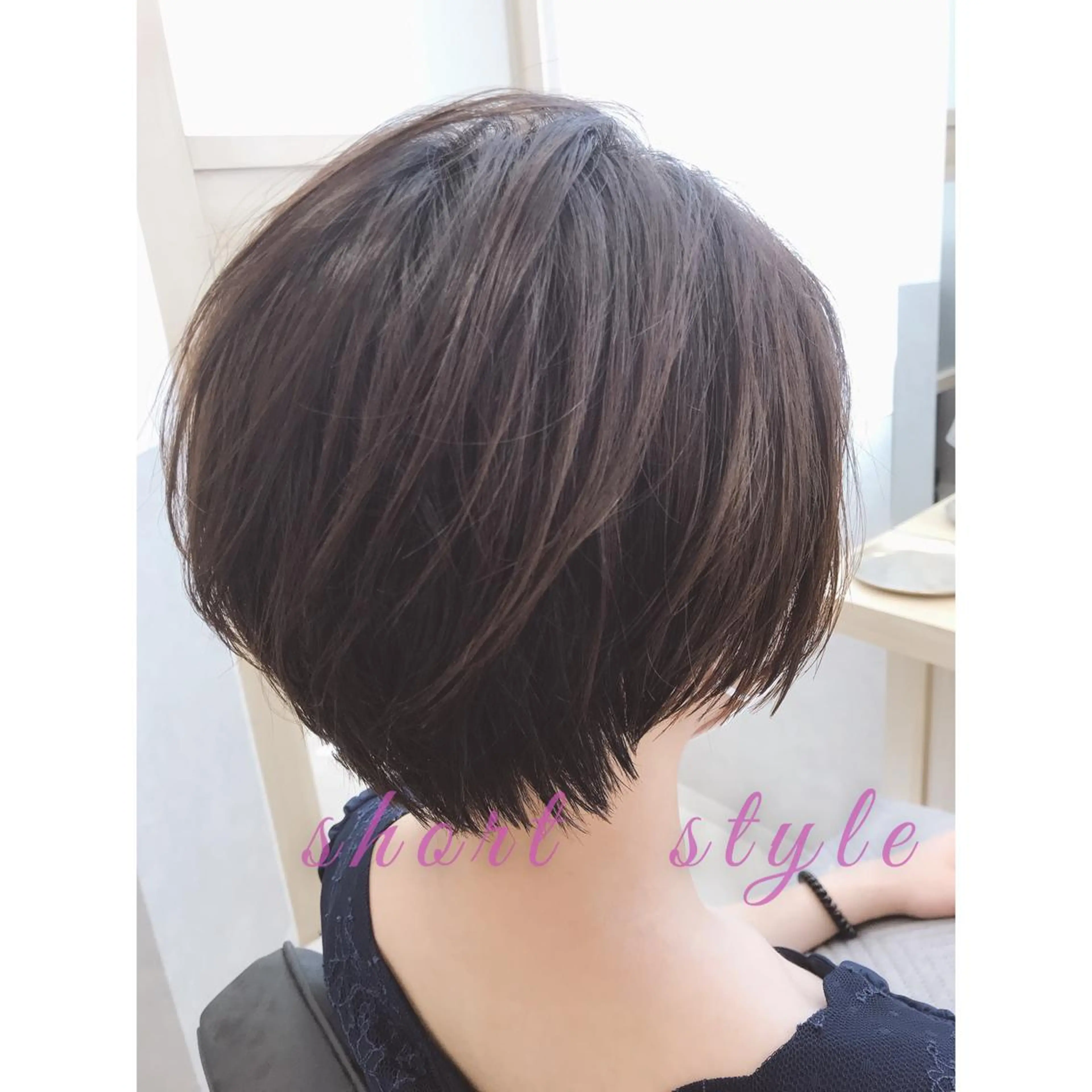 ショート カット 伊藤 祐輝のヘアスタイル