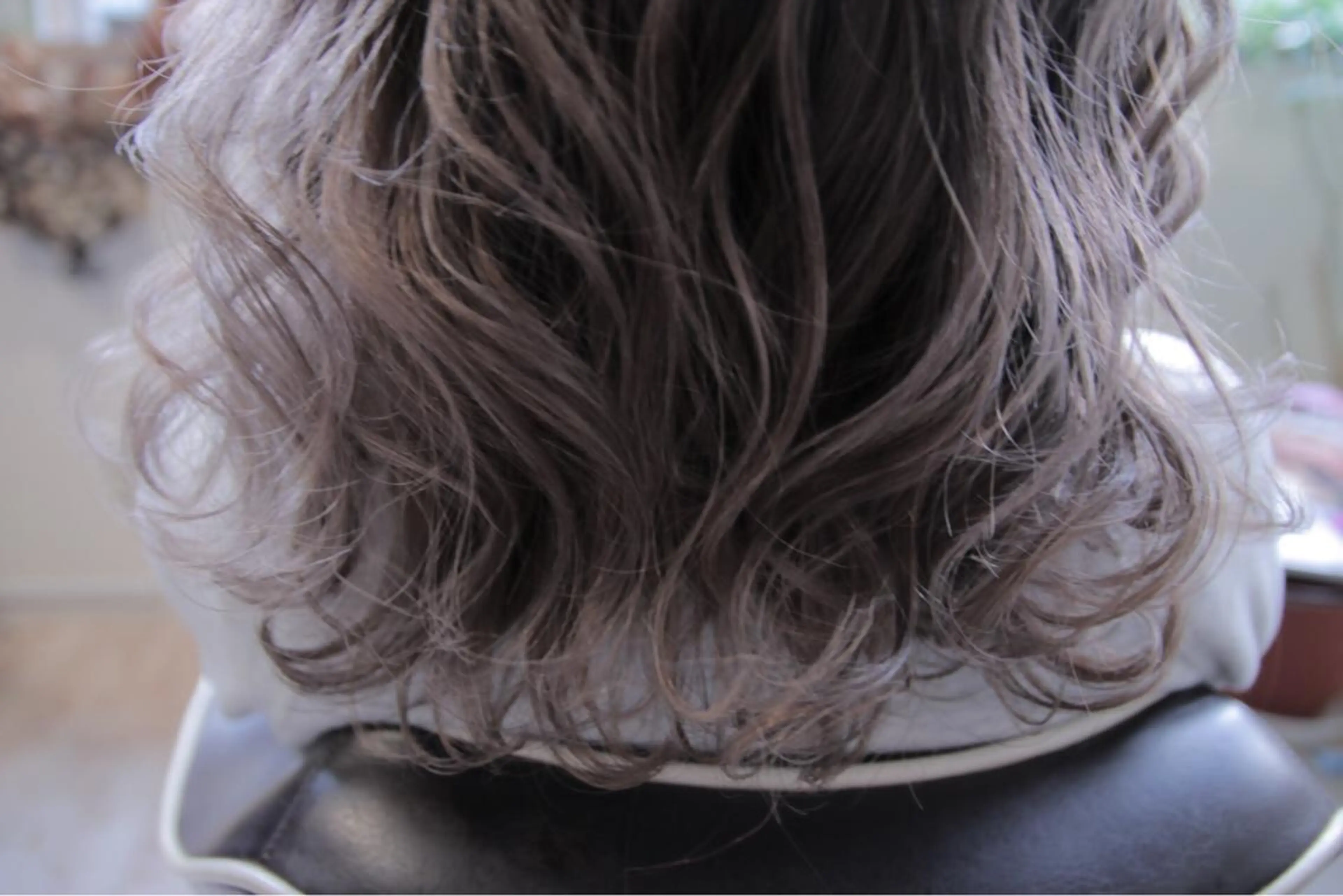 セミロング 柳原 実央のヘアスタイル