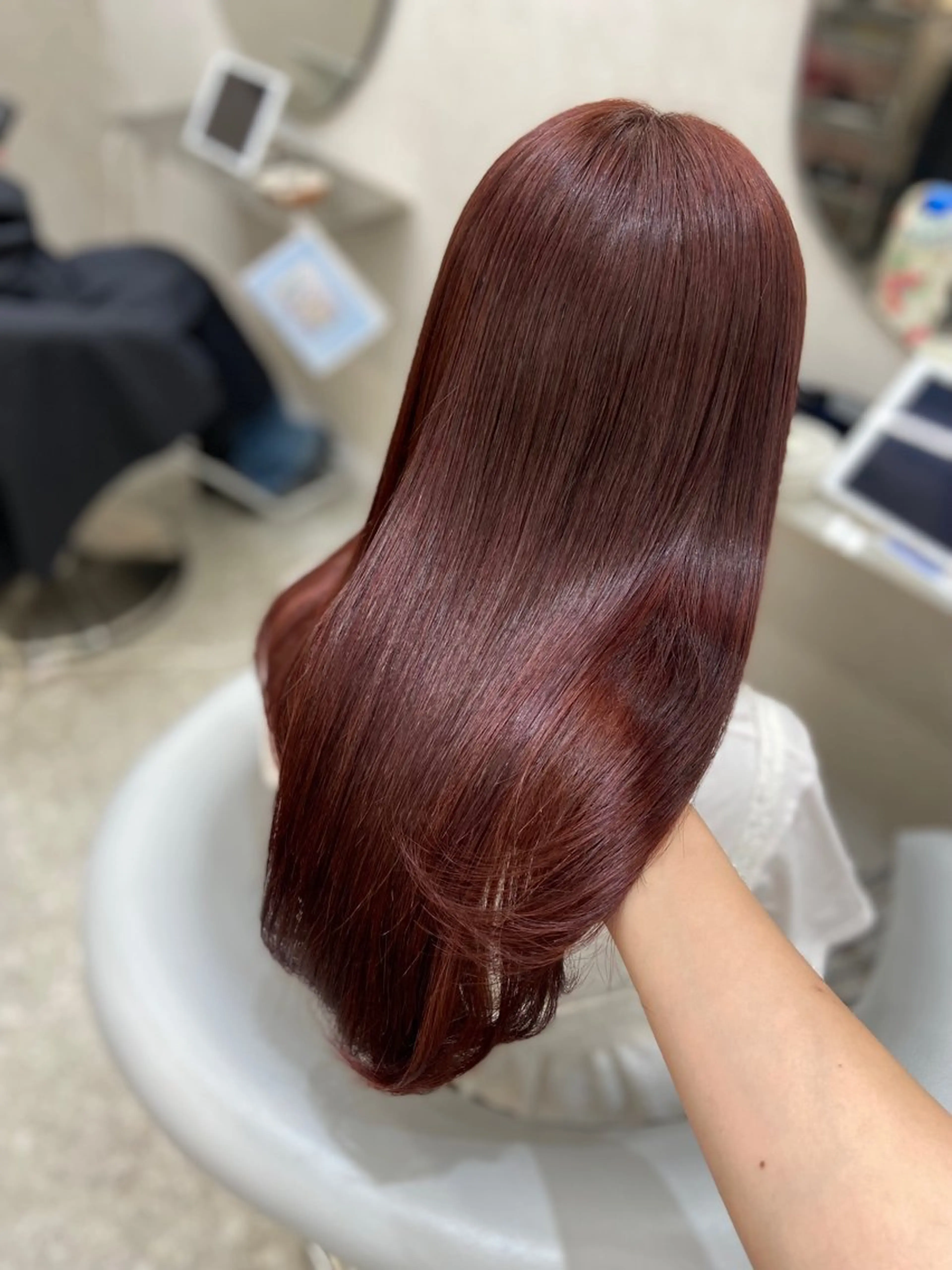 ロング カラー ベージュカラー ブリーチ ブラウンカラー ケアブリーチ チョコレートブラウン カット ヘアカラー トリートメント 新宿/韓国ヘア 中明度カラー/かやのヘアスタイル