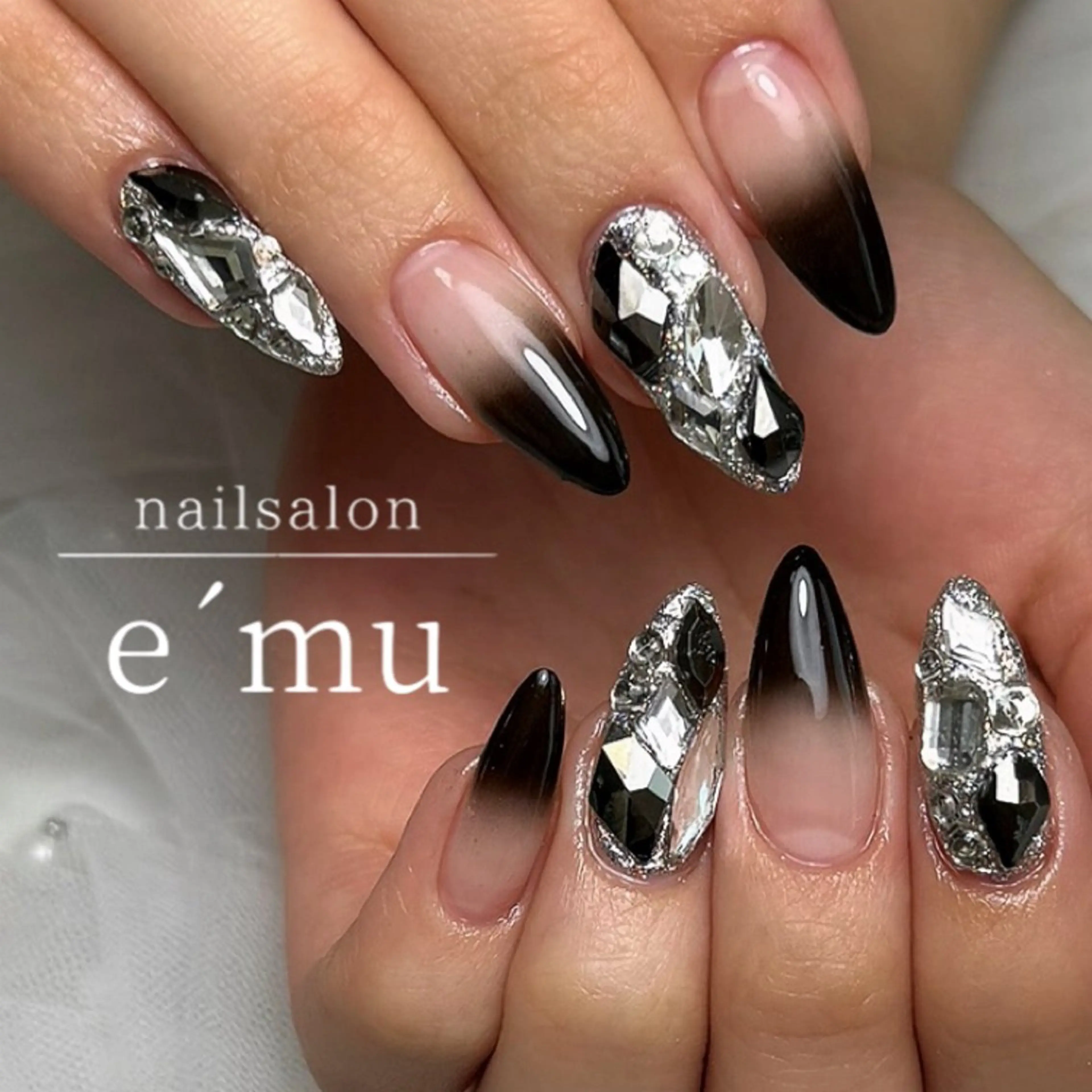 ネイル ハンドネイル nailsalon e´muのネイルデザイン
