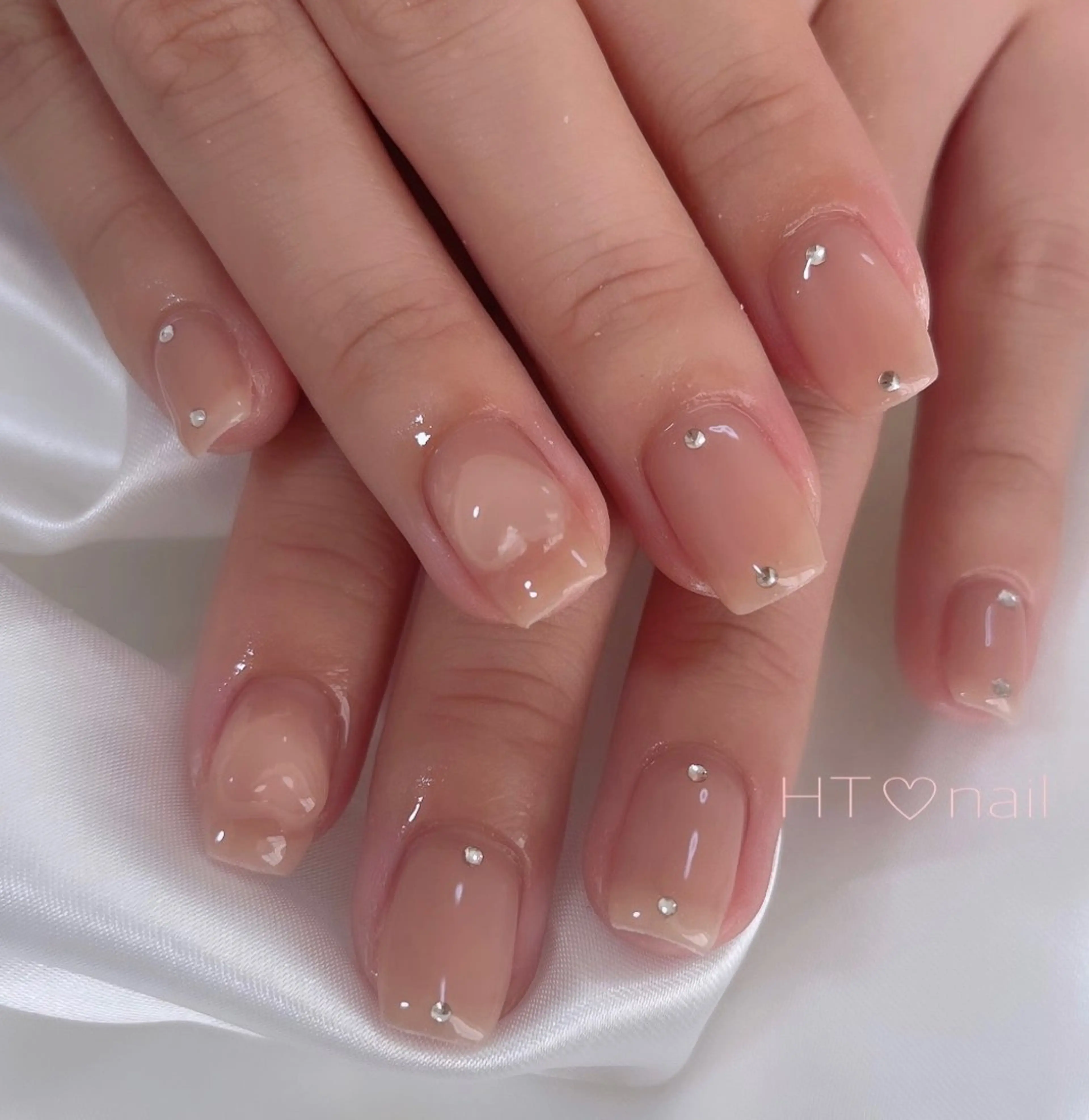 ネイル HT♡nail所属・mimi ♡のネイルデザイン