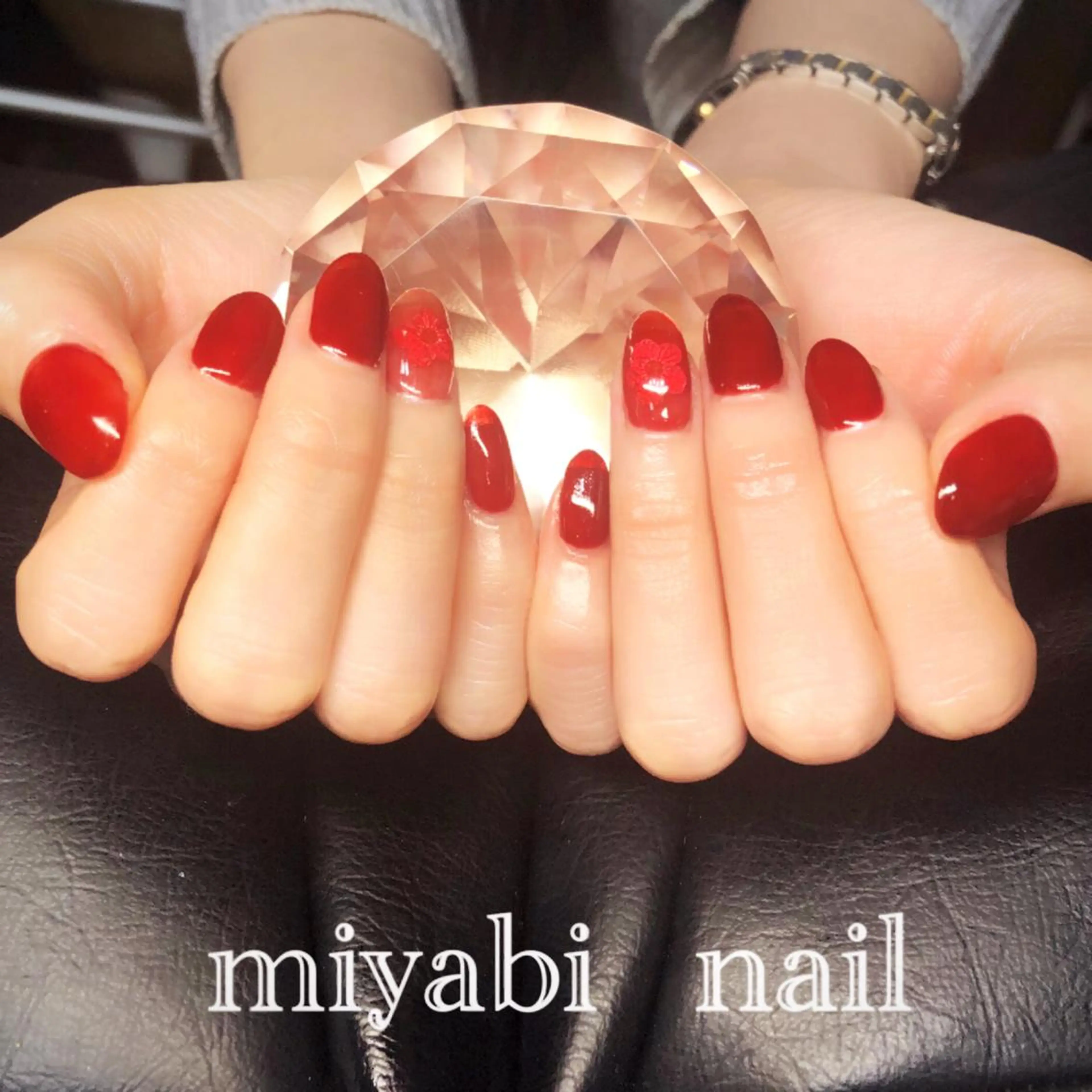 ネイル アートネイル クリアネイル フラワーネイル ジェルネイル 赤色 ハンドネイル miyabi nail 桂川駅近くのネイルデザイン