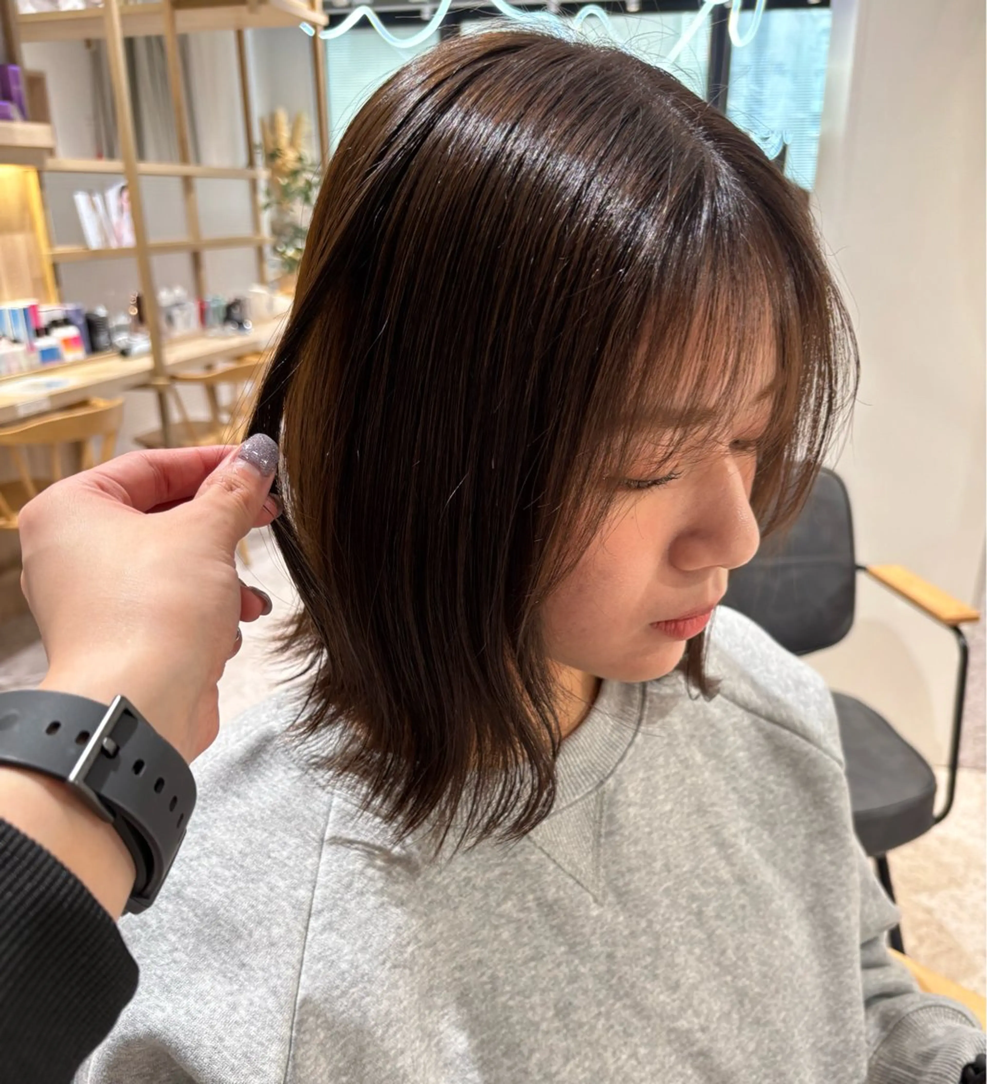 ショート カラー ブラウンカラー ダブルカラー イヤリングカラー ハイライトカラー ハイトーンカラー ヘアカラー トリートメント 暖色カラー/ パリジェンヌ💟みくのヘアスタイル