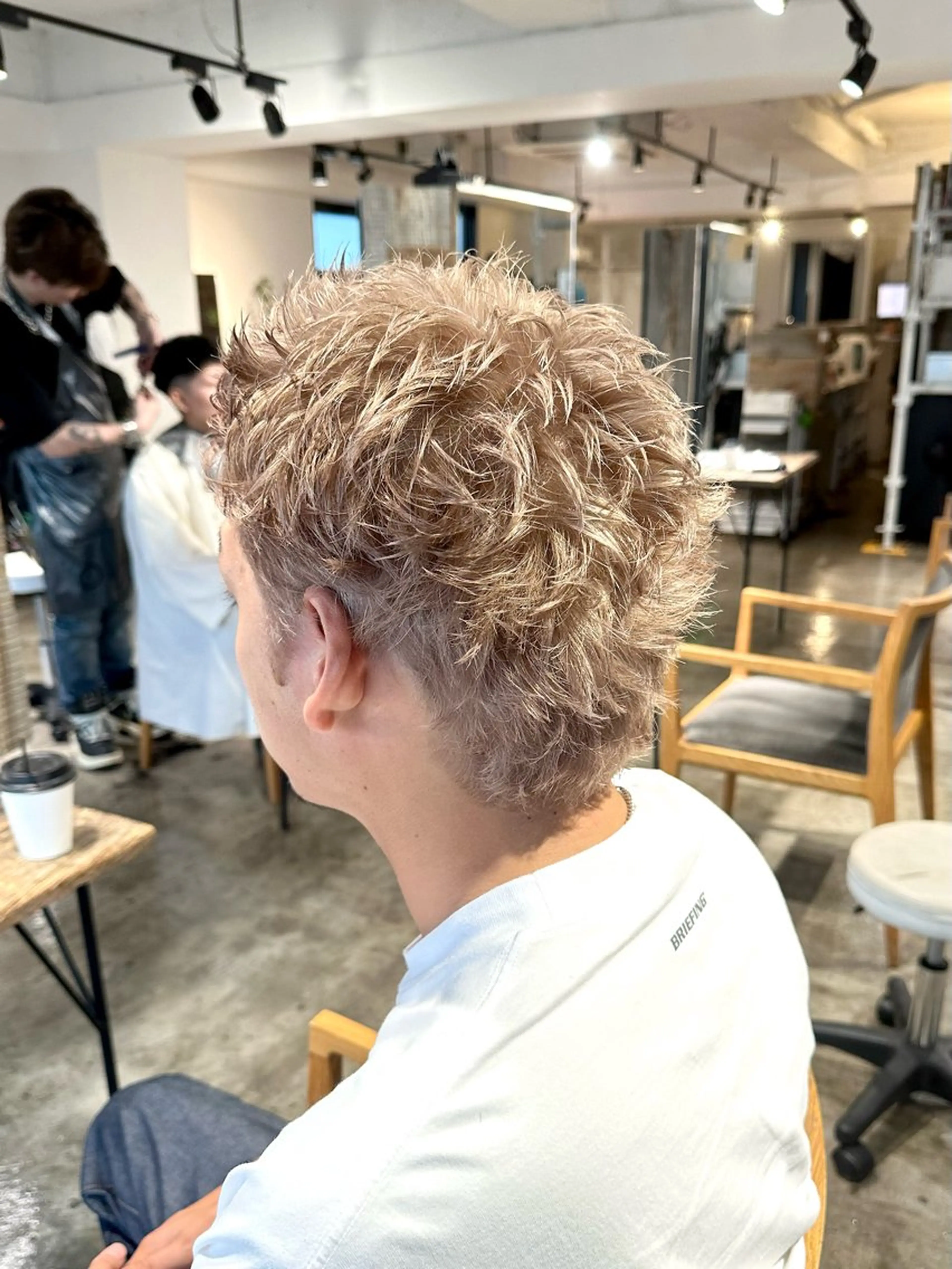 カラー メンズ メンズハイトーン メンズパーマ メンズショート スパイキーショート ハイトーンカラー カット ヘアカラー トリートメント 骨格補正施術/メンズ 専門美容師/YUYAのヘアスタイル