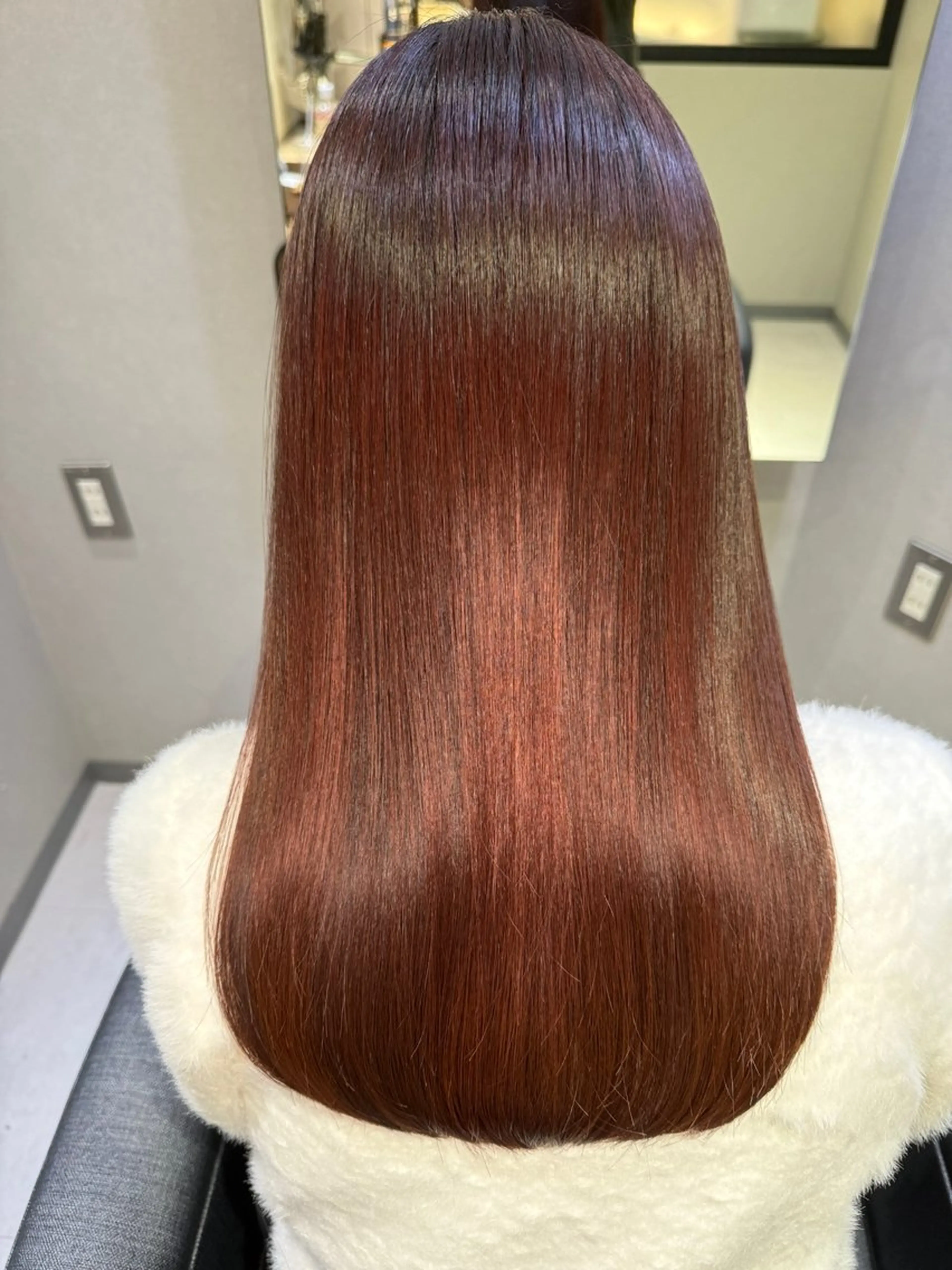 セミロング 髪質改善✖️ 艶髪の 仕立て人 ✨永山正太のヘアスタイル