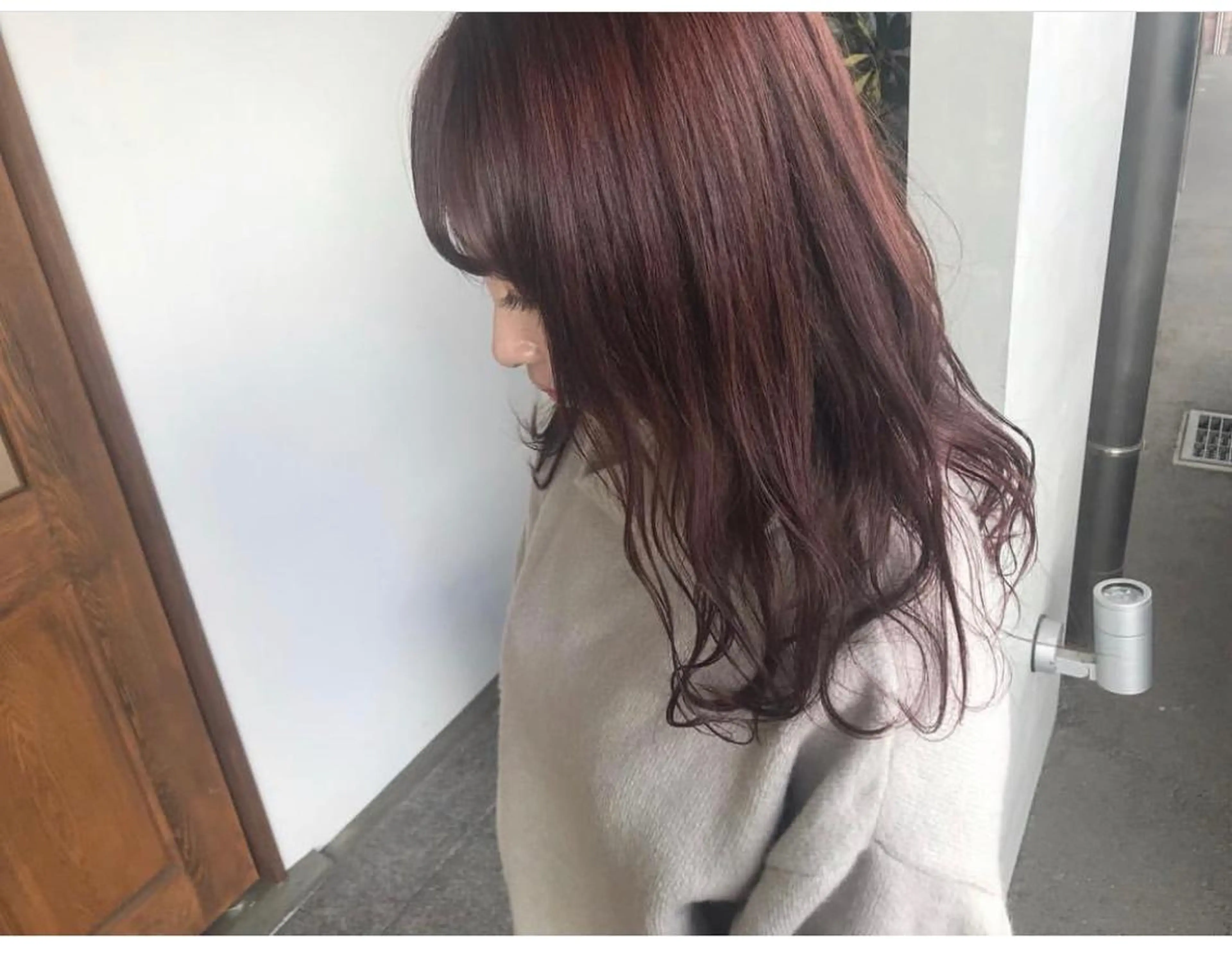 ロング カラー ピンクカラー 船津 佳奈美のヘアスタイル