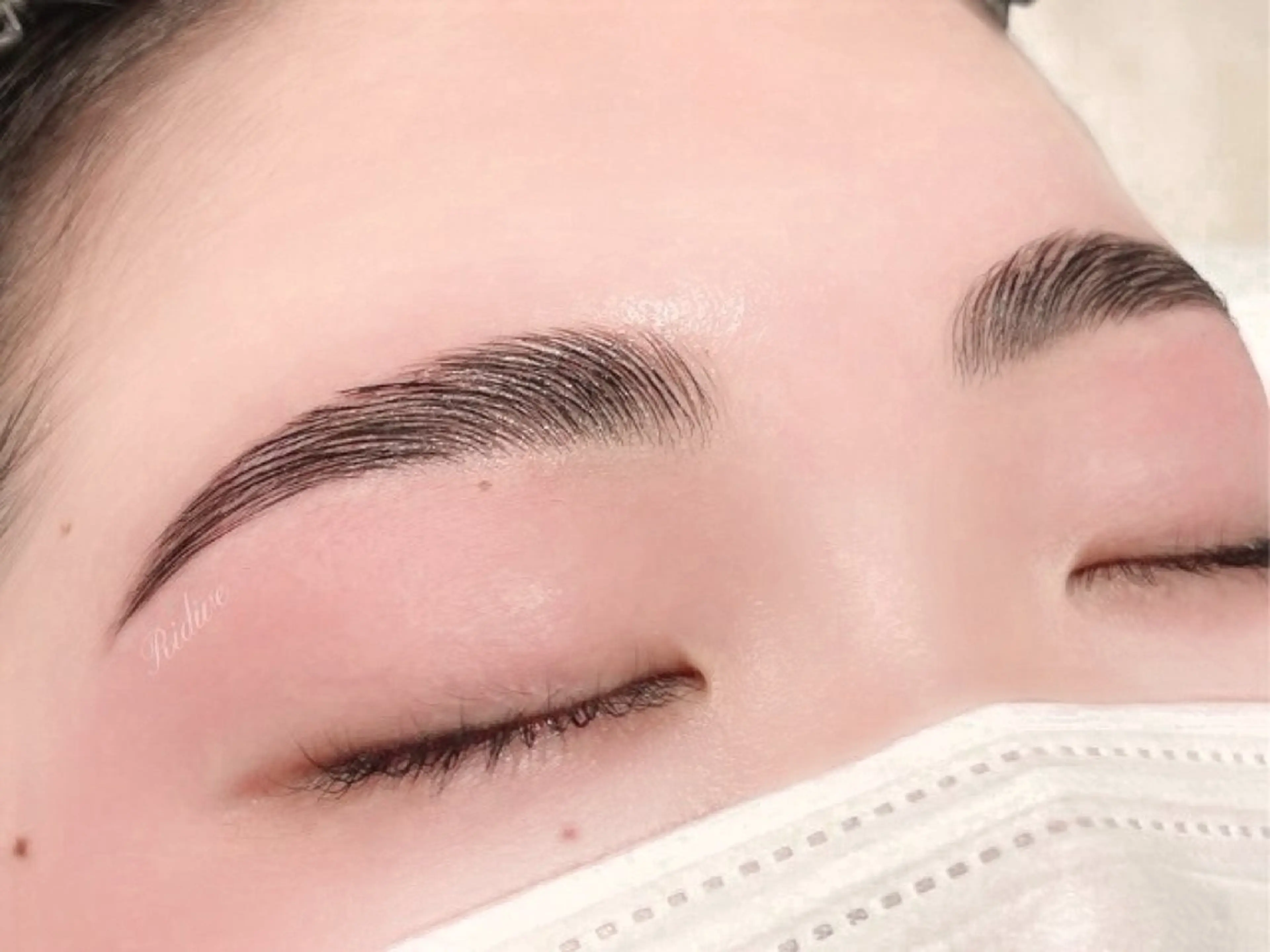 パーマ Ridive Ayaの眉毛・アイブロウイメージ