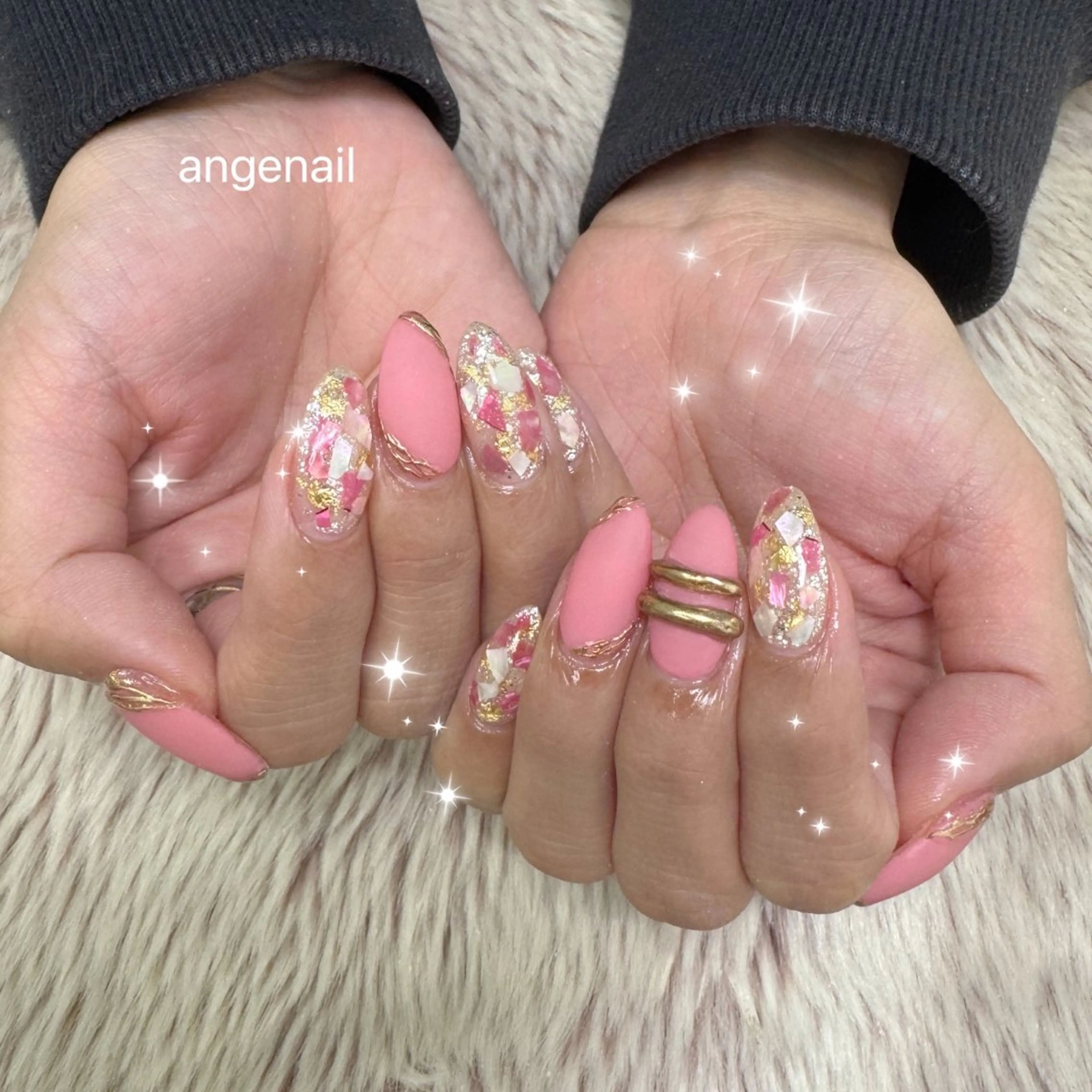 ネイル ハンドネイル オーナーネイリスト MAKIのネイルデザイン