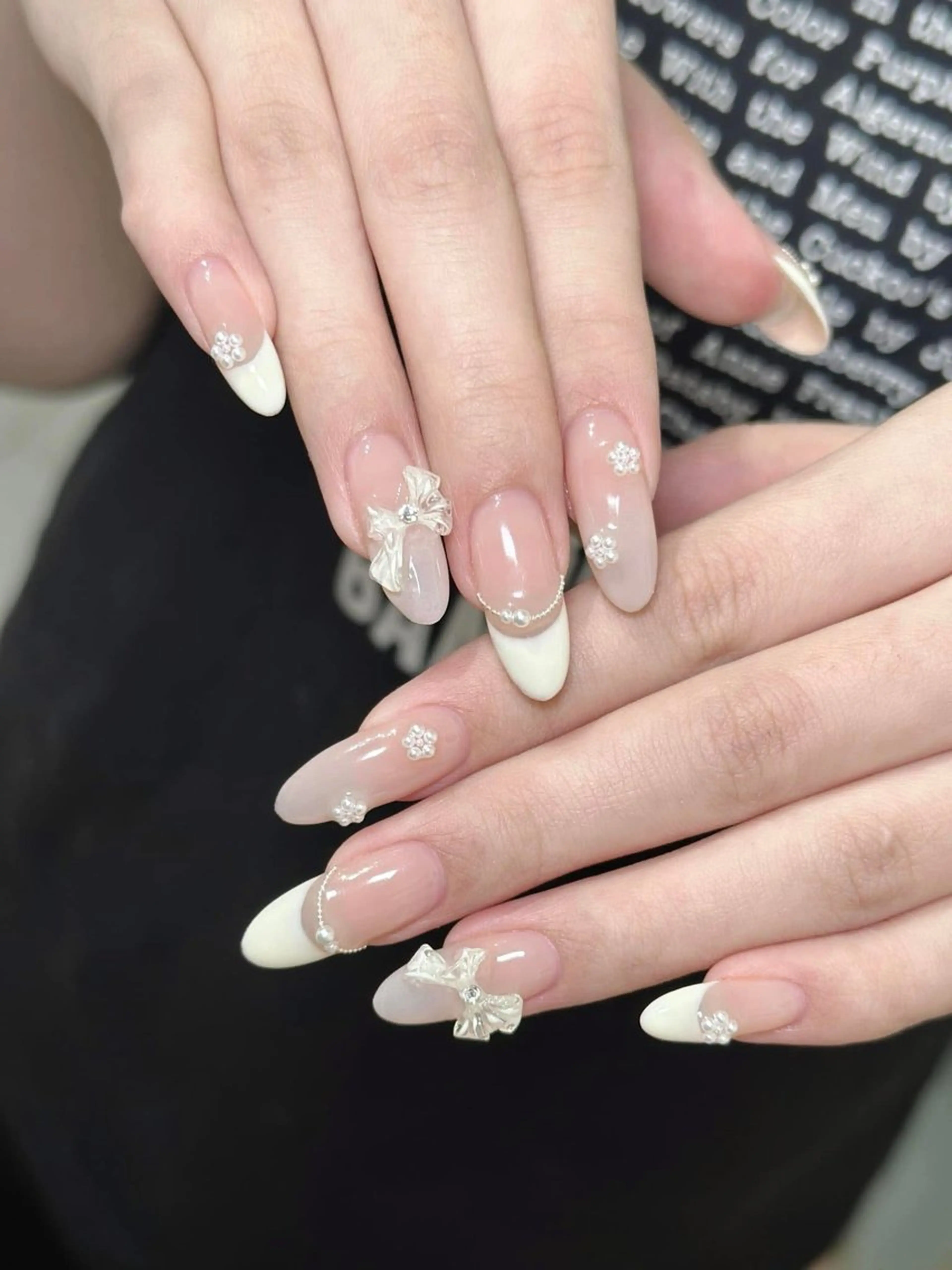 ネイル アートネイル フレンチネイル ジェルネイル グラデーション 韓国ネイル Nail Salon ワンダフルのネイルデザイン