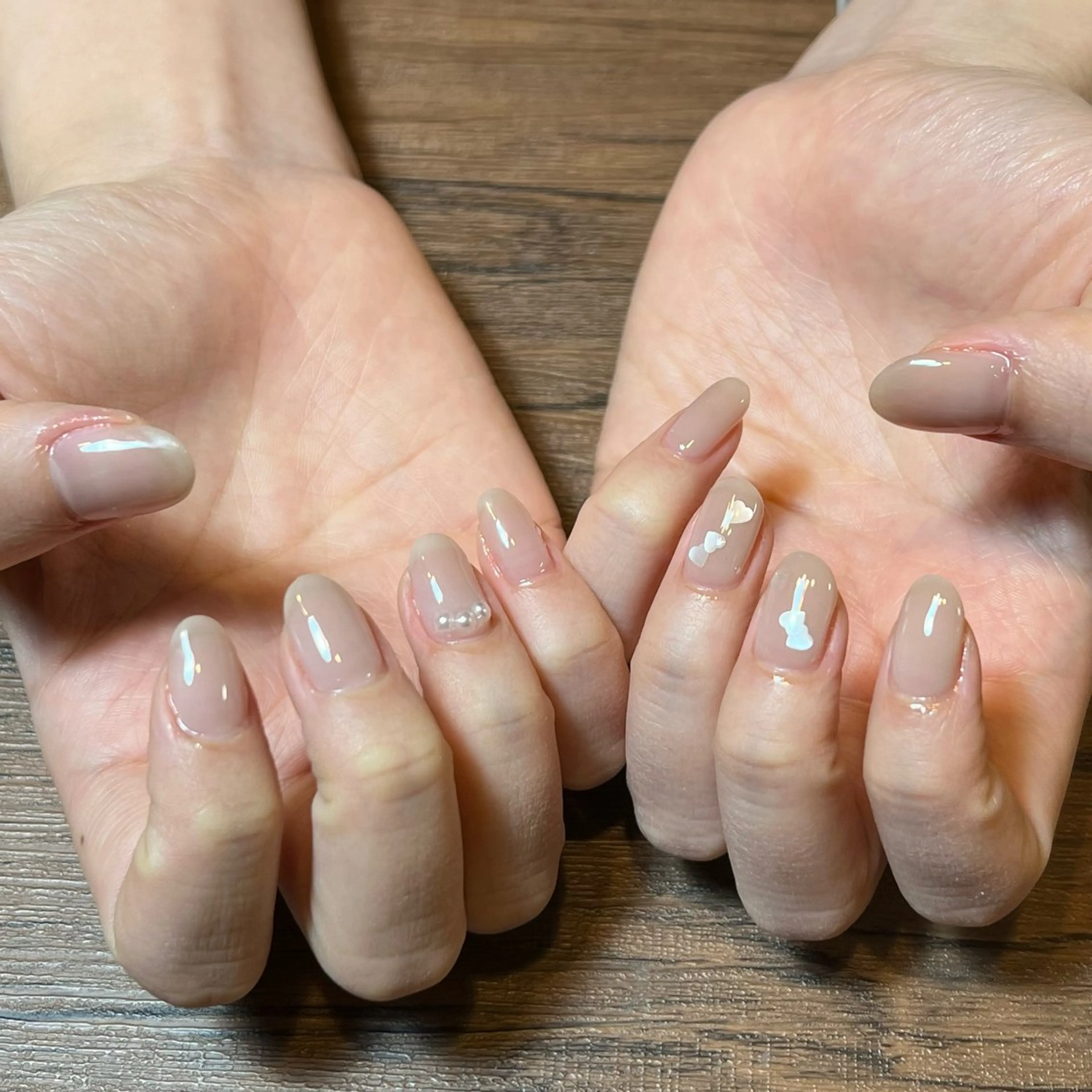 ネイル HENRIETTA NAILSALONのネイルデザイン