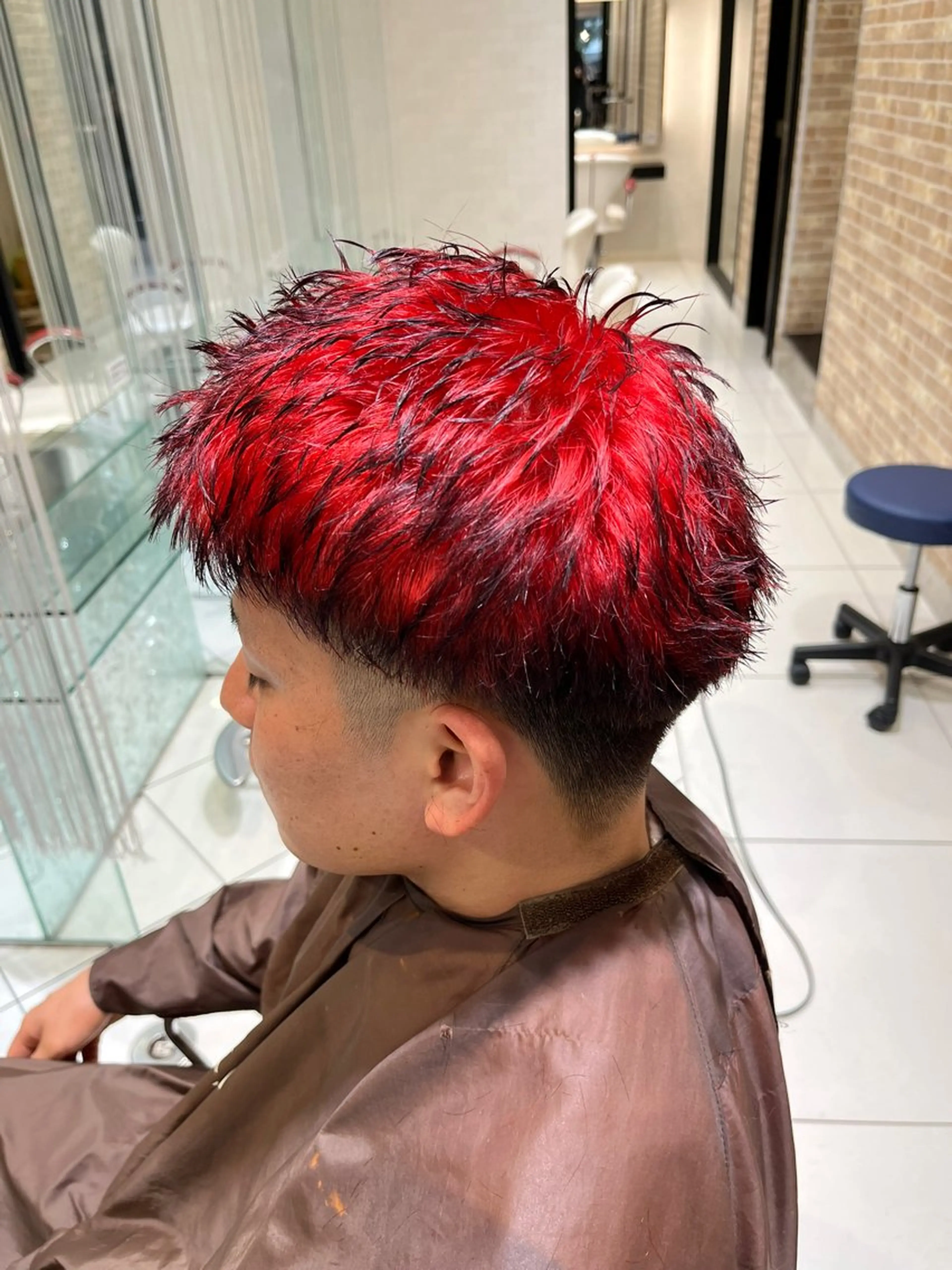 ショート カラー メンズ デザインカラー ヘアカラー トリートメント 髪質改善美容師 鈴木のヘアスタイル