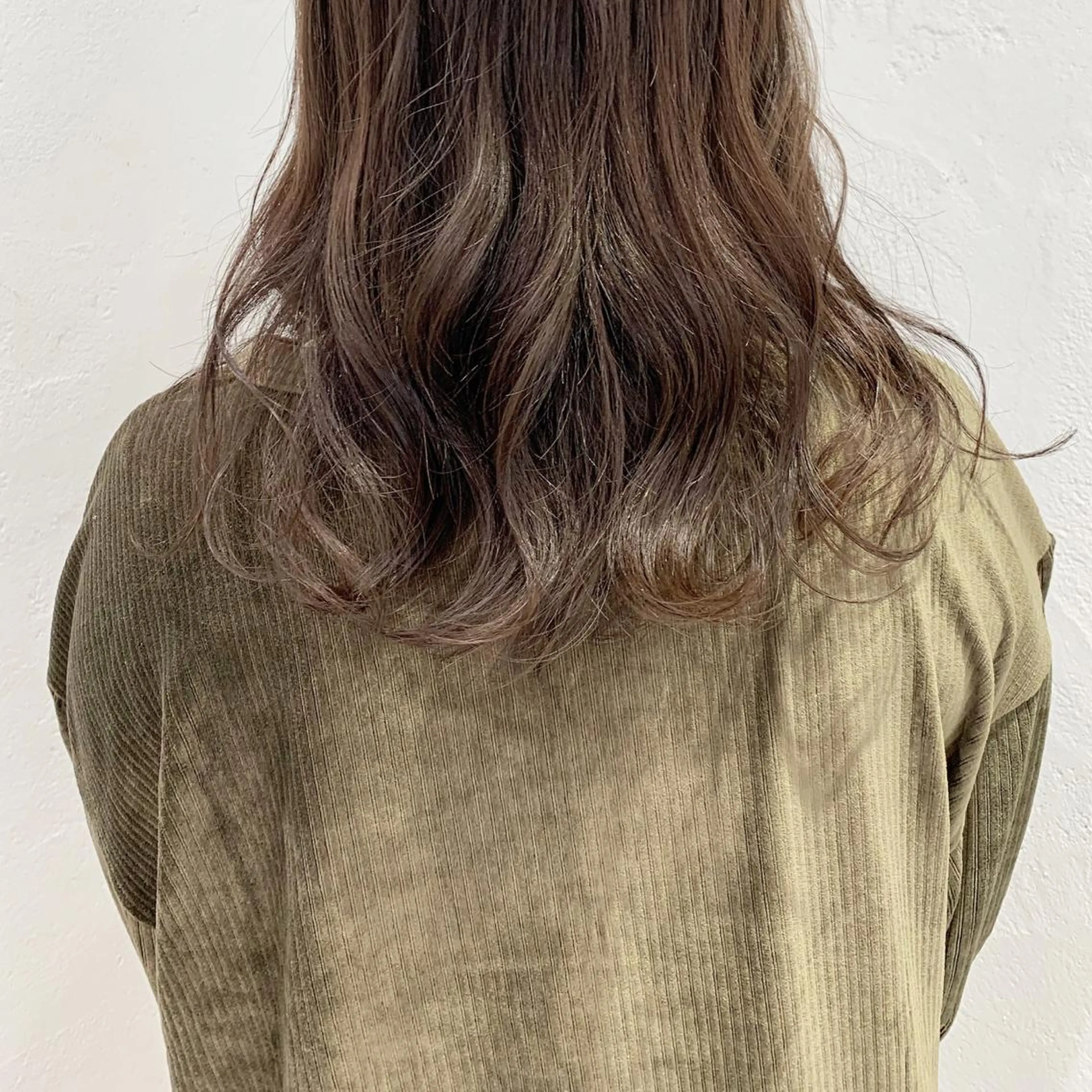 セミロング カラー ヘアアレンジ 透明感カラー 🫧透明感カラー/ ボブ/小笠原🪽のヘアスタイル