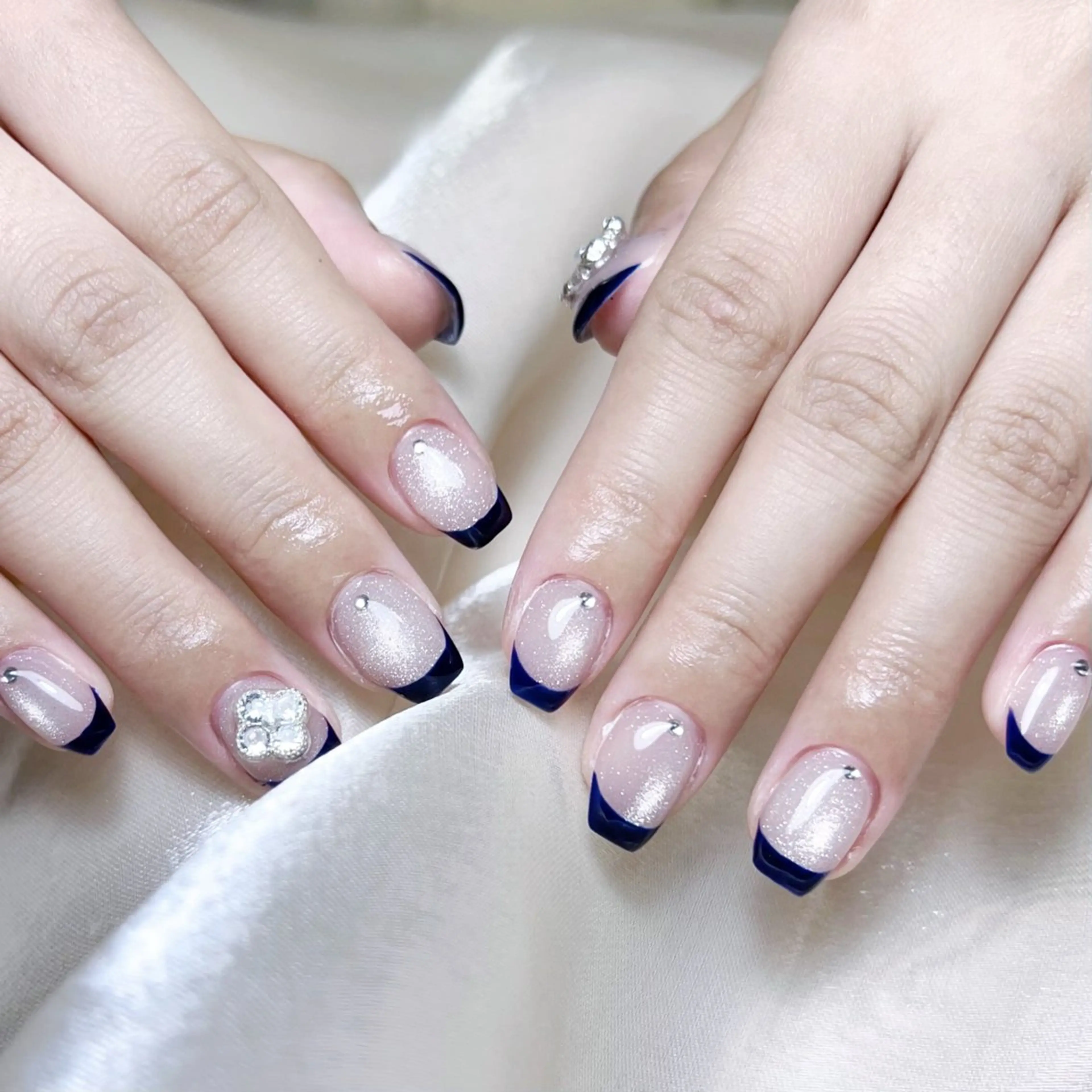 ネイル ハンドネイル NAILサロン 木にいるのネイルデザイン