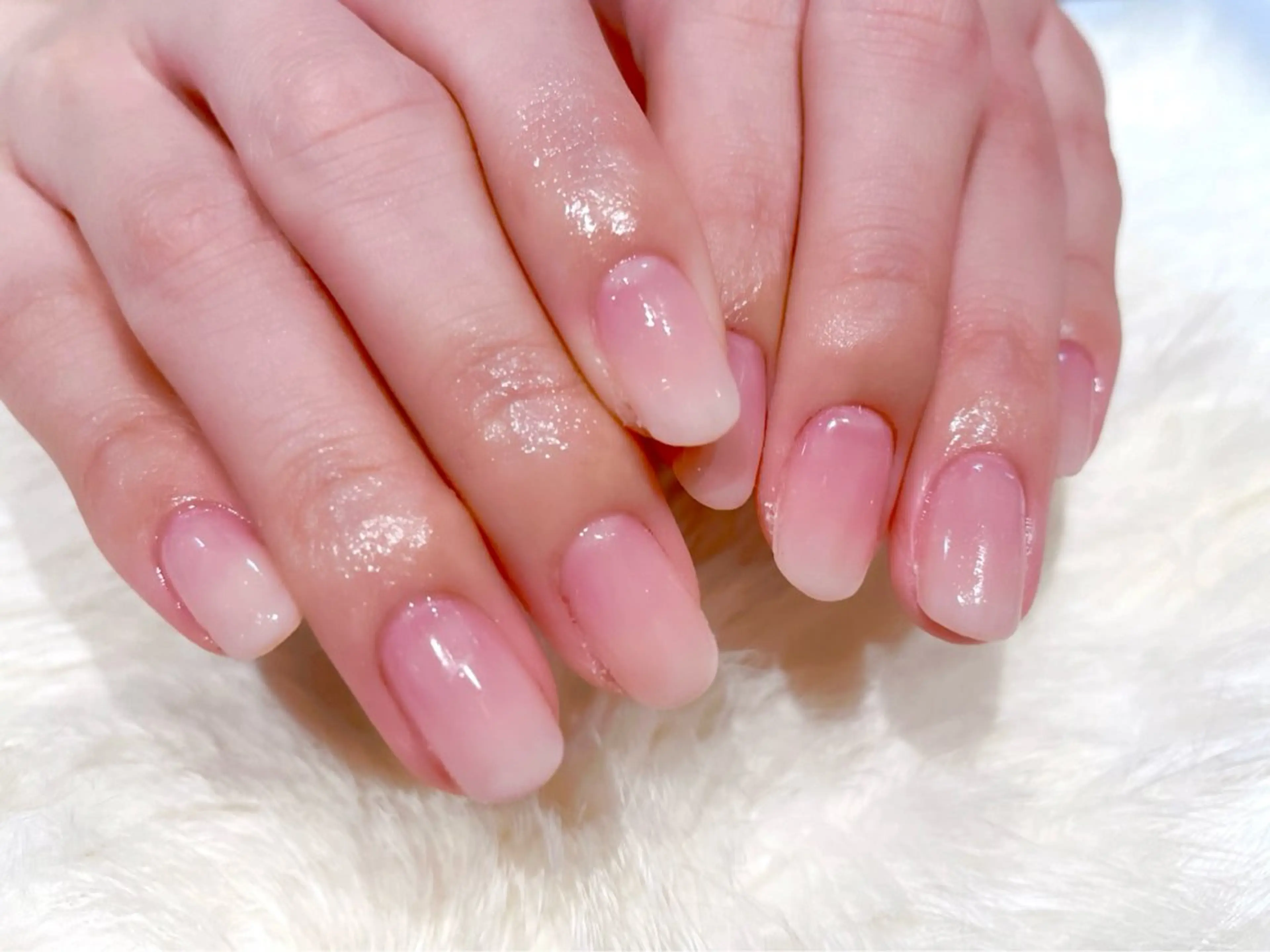 ネイル ハンドネイル Re Pearl～コーディネートサロン～ 市駅前店所属・兵頭 なるみのネイルデザイン