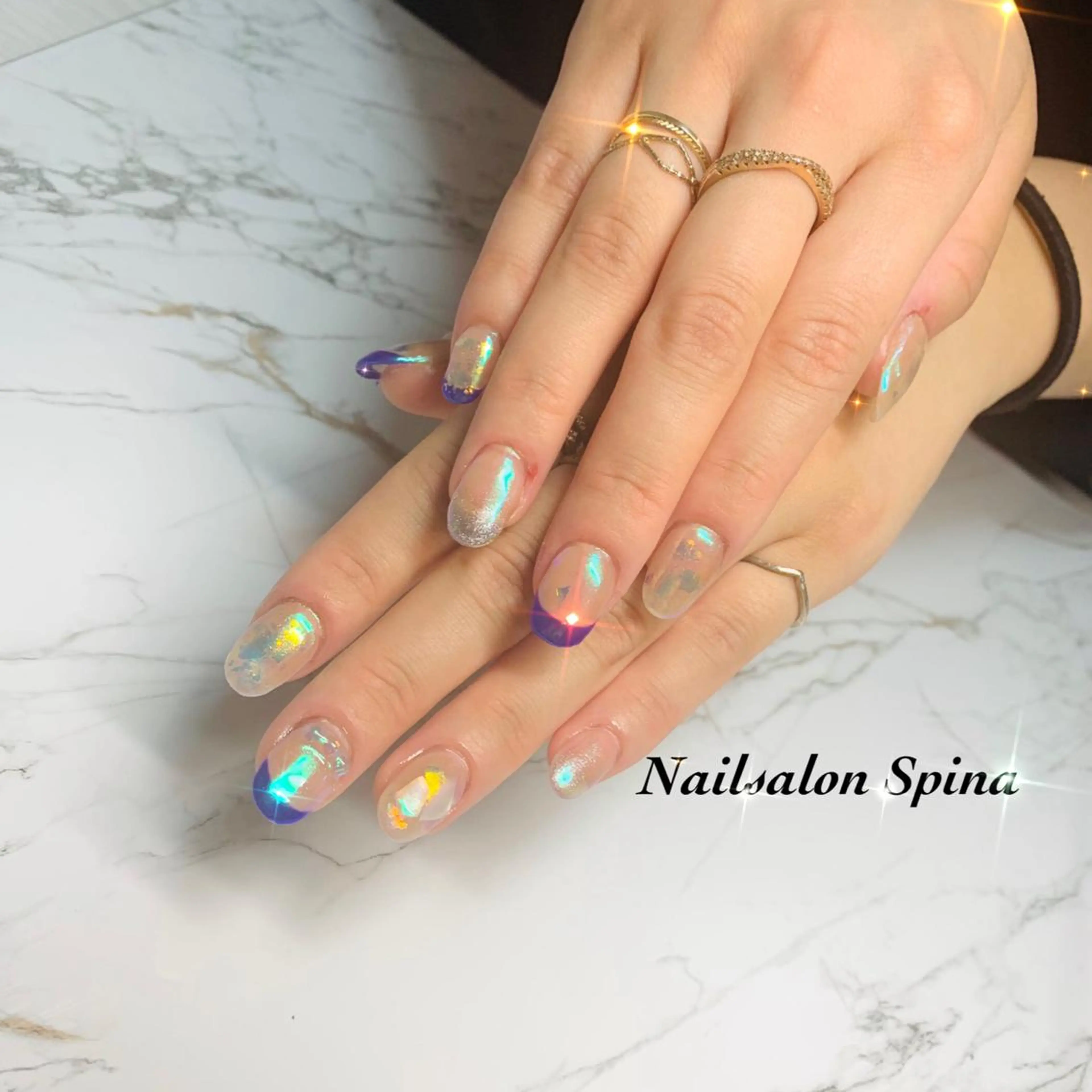 ネイル オーロラネイル フレンチネイル ジェルネイル キラキラネイル パラジェル Nailsalon Spina 琴美のネイルデザイン