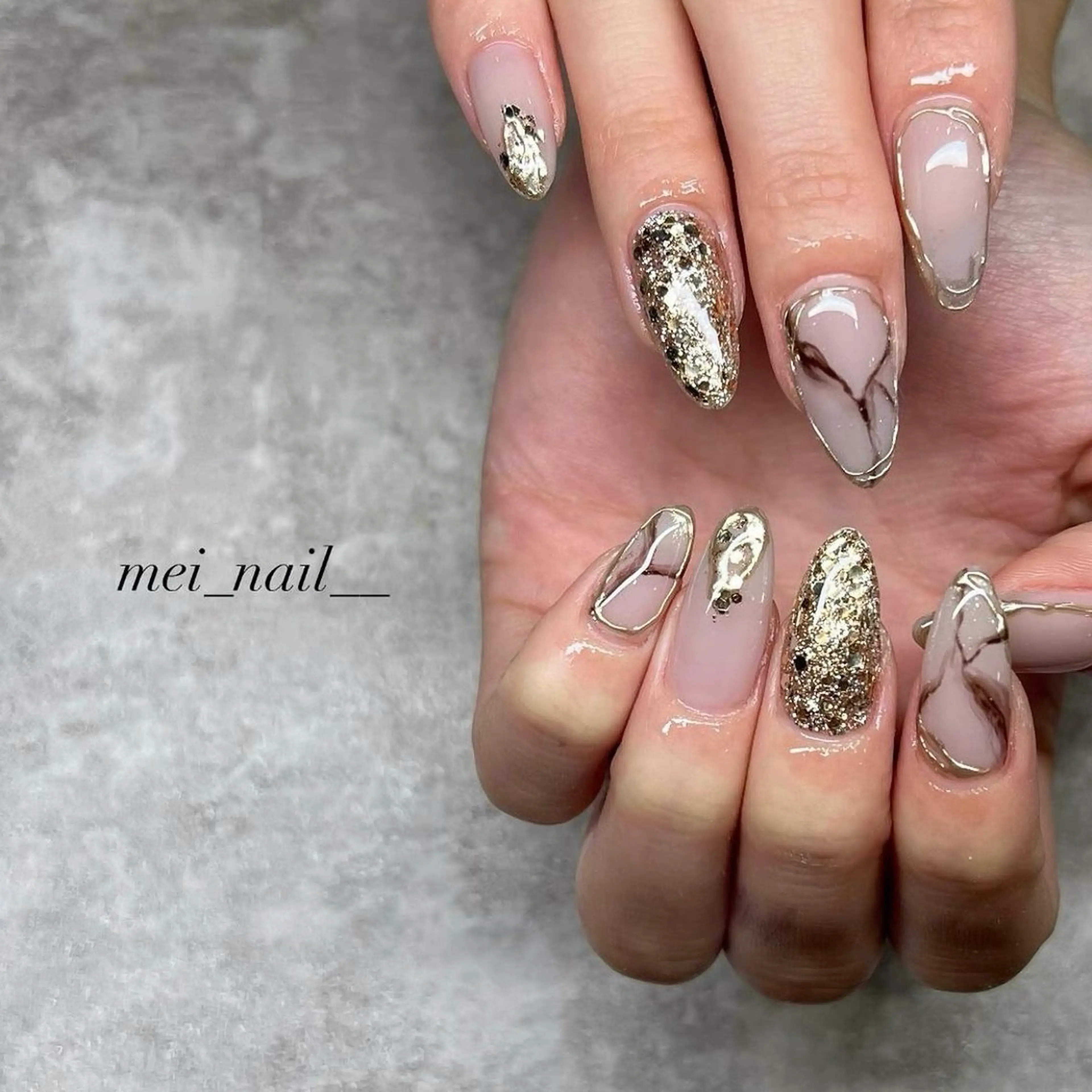 ネイル ニュアンスネイル est nail所属・永山 芽生子のネイルデザイン