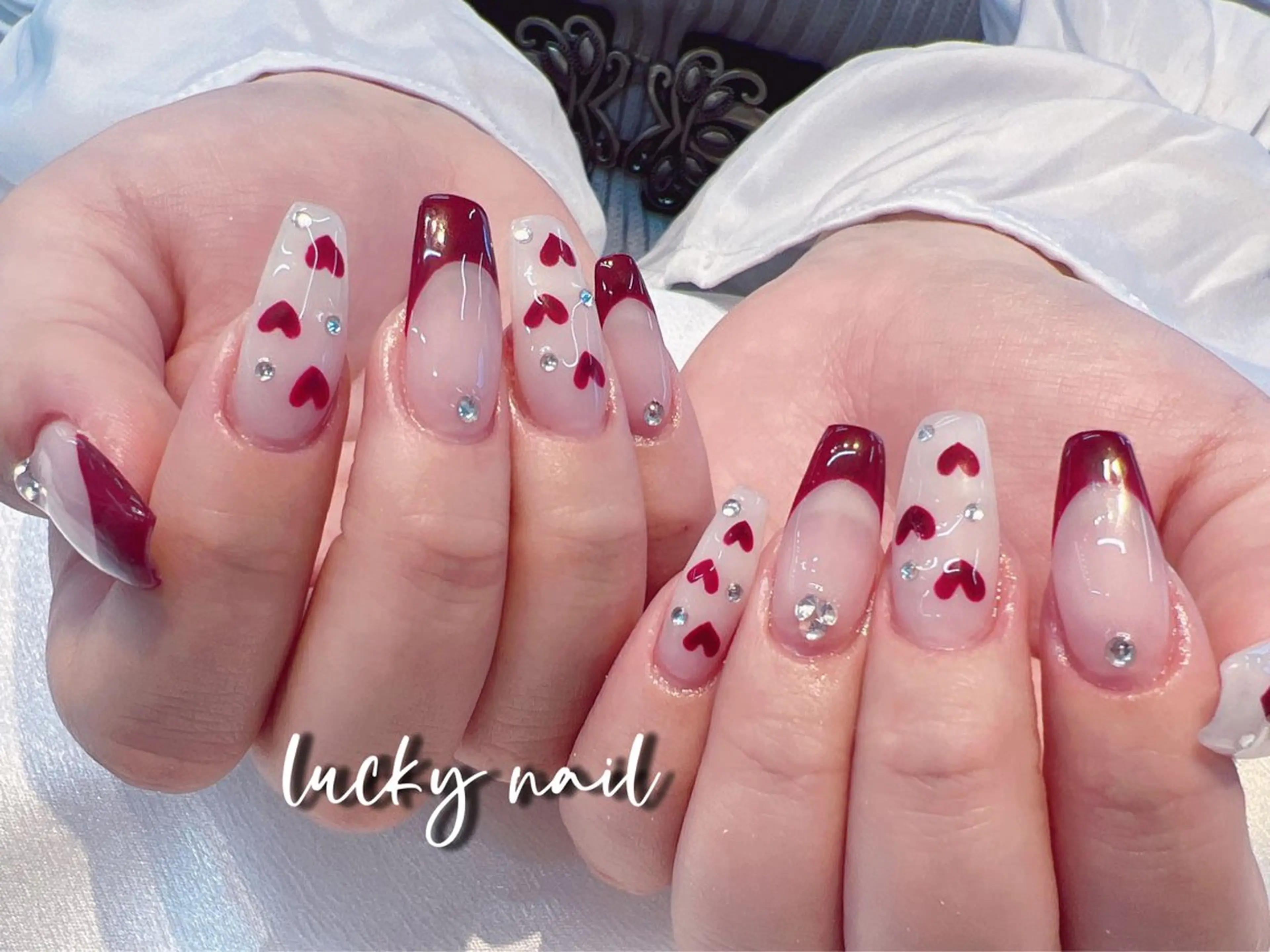 ネイル チークネイル 長さ出し ジェルネイル マグネットネイル 持ち込み Lucky nail  小林和希のネイルデザイン