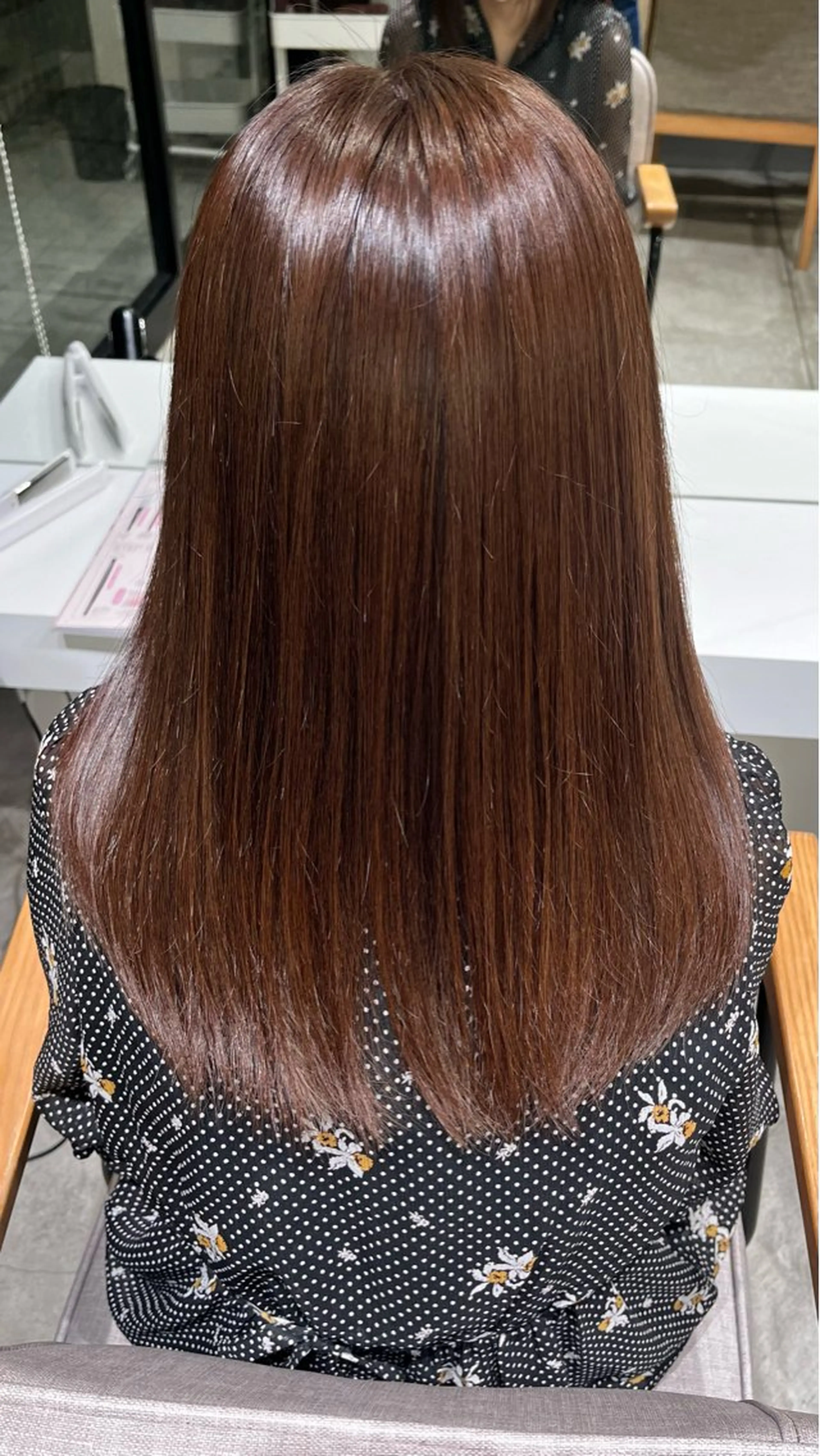 ミディアム こはる ／渋谷のヘアスタイル