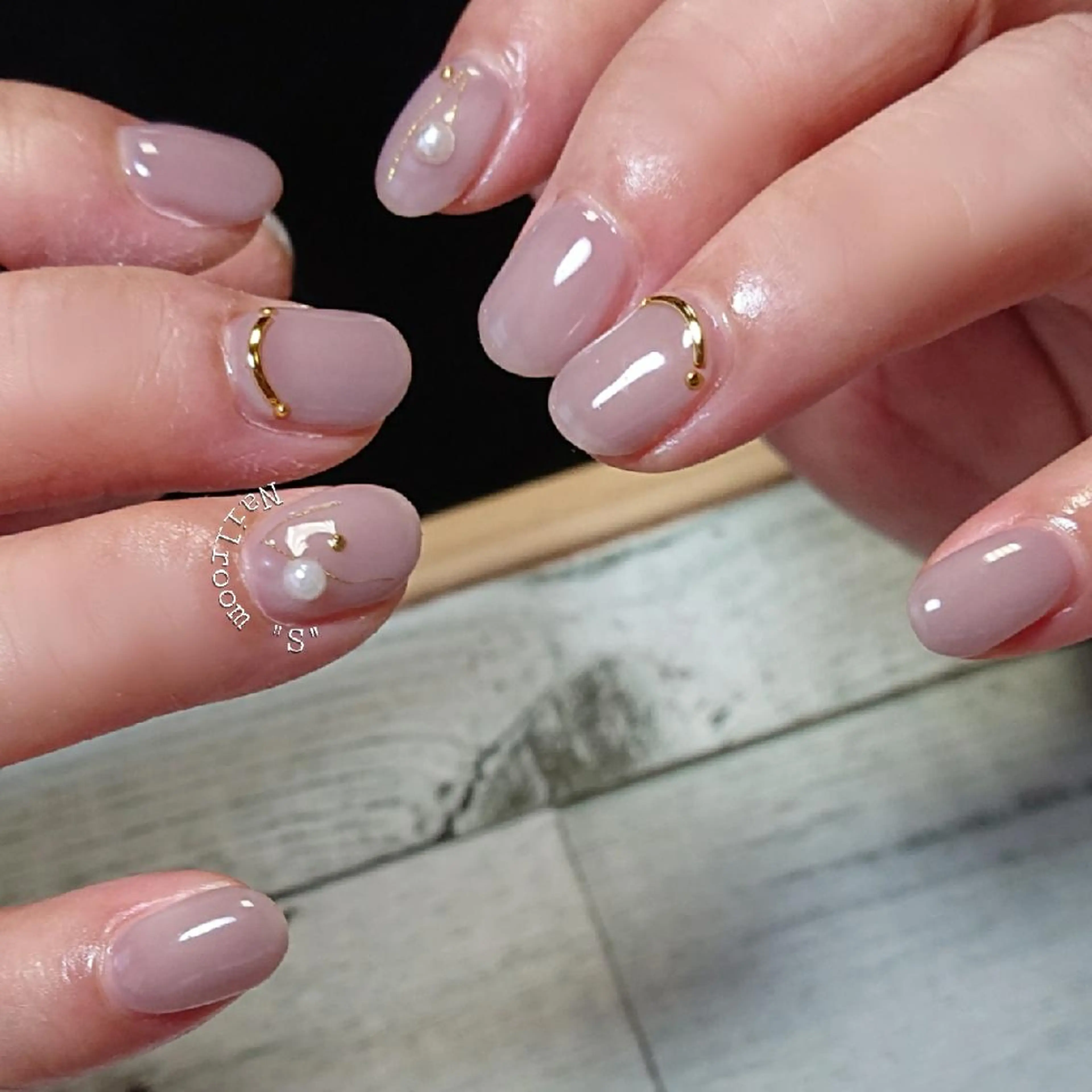ネイル アートネイル シンプルネイル Nail room  "S"  SAKAIのネイルデザイン