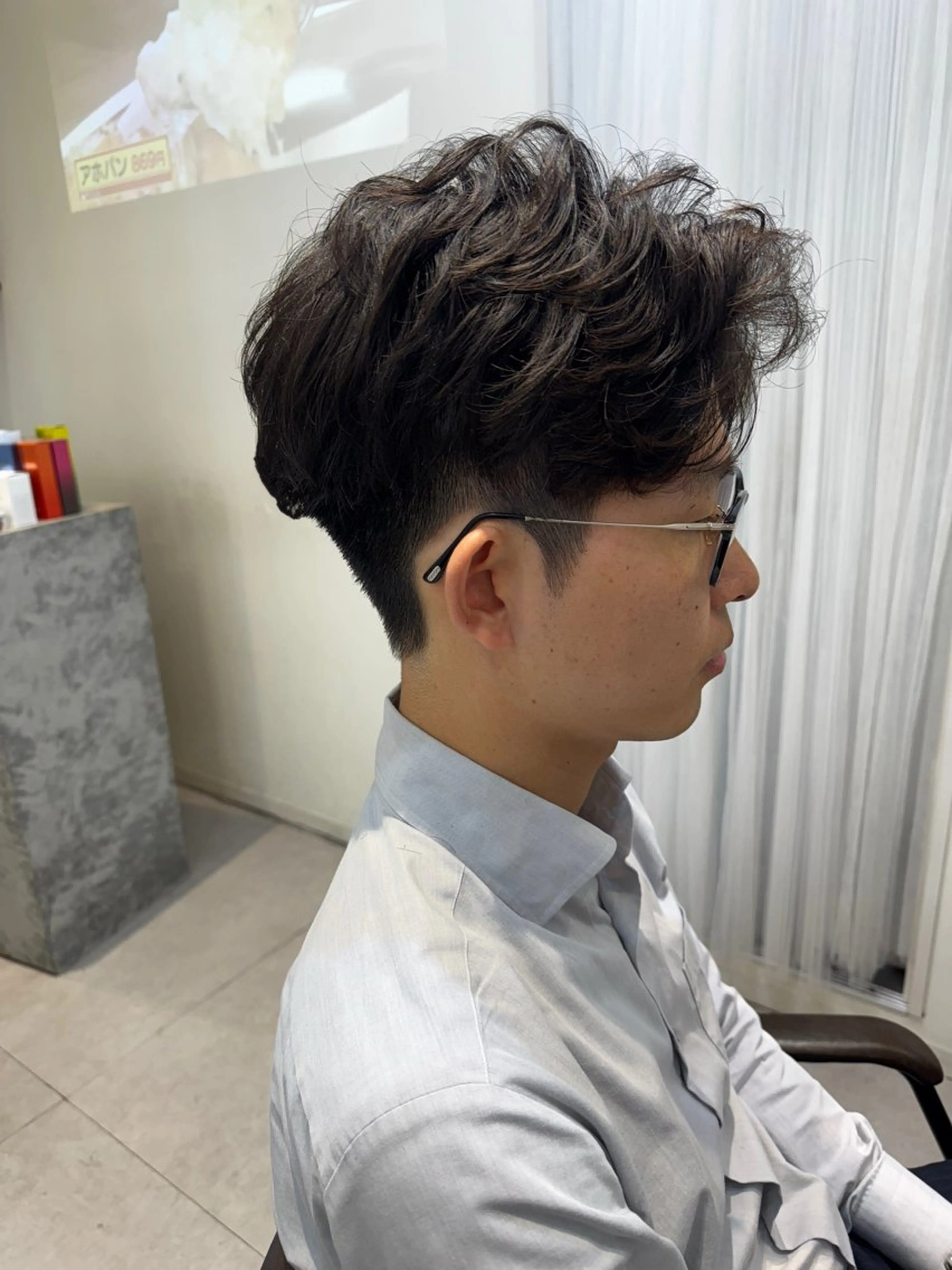 ショート パーマ メンズ ビジネス ショートヘア カット パーマ トリートメント Dxxxx III所属・女性目線の大人 メンズ*Ayakaのヘアスタイル