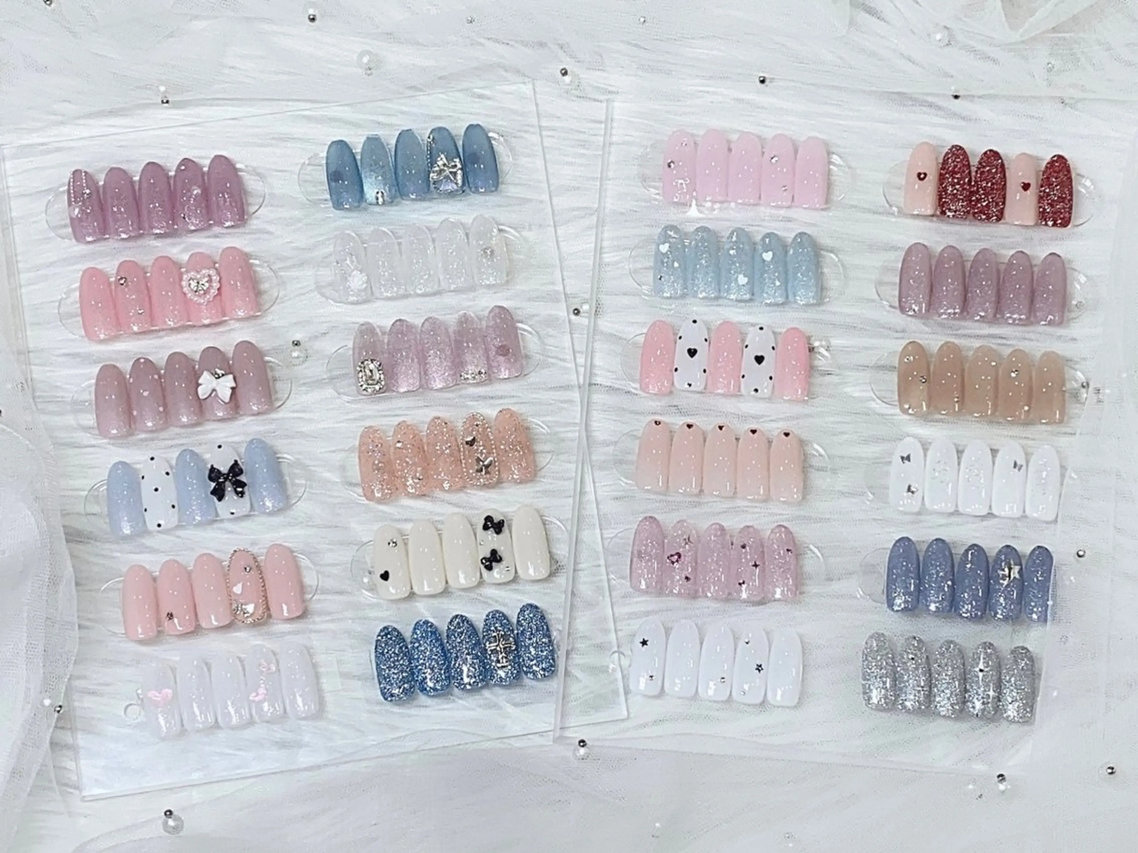 ネイル シンプルネイル ハンドネイル NANAMI ︎︎のネイルデザイン