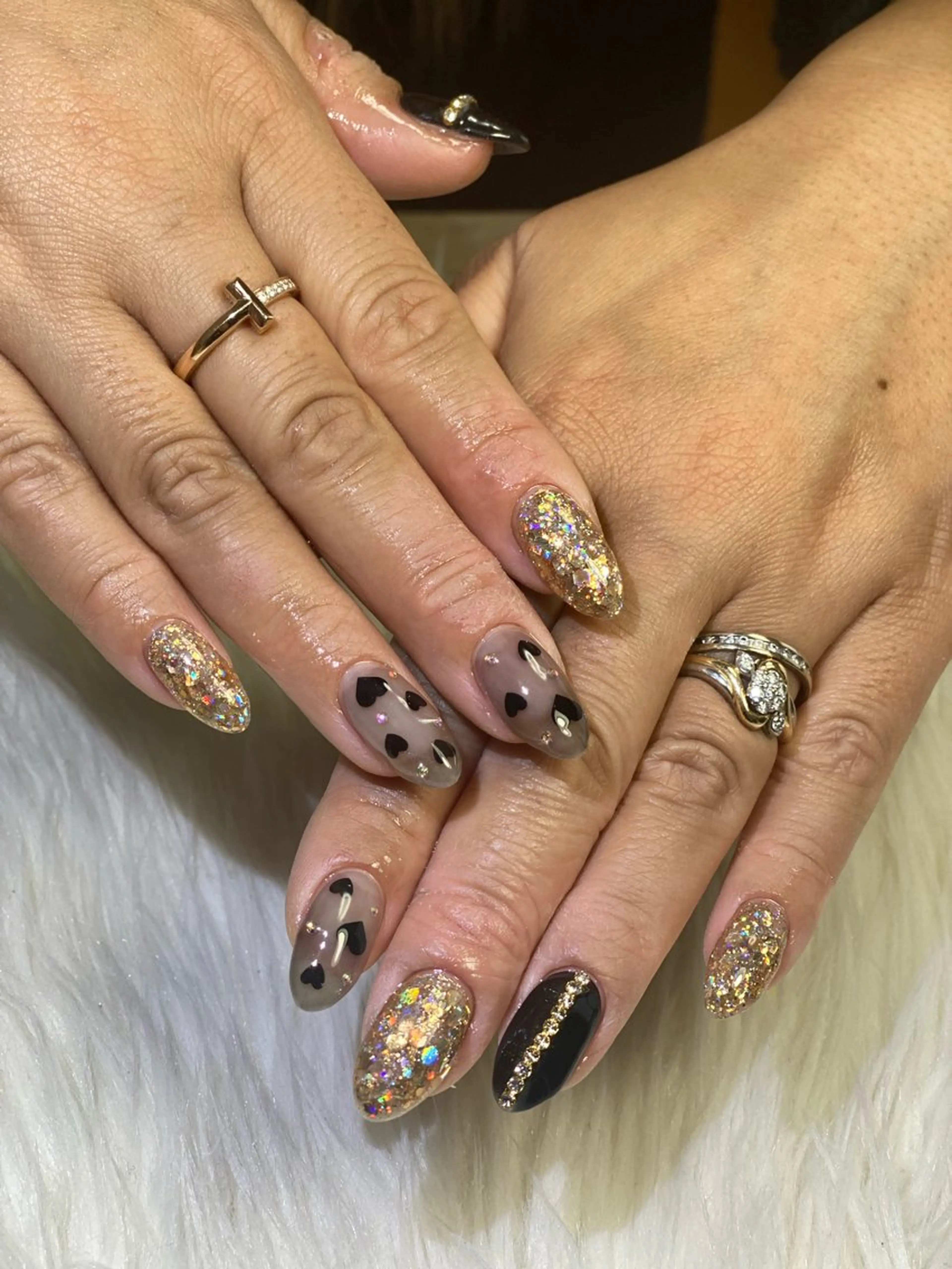 ネイル ゴールド ハート Esthetic Will所属・will 有希のネイルデザイン