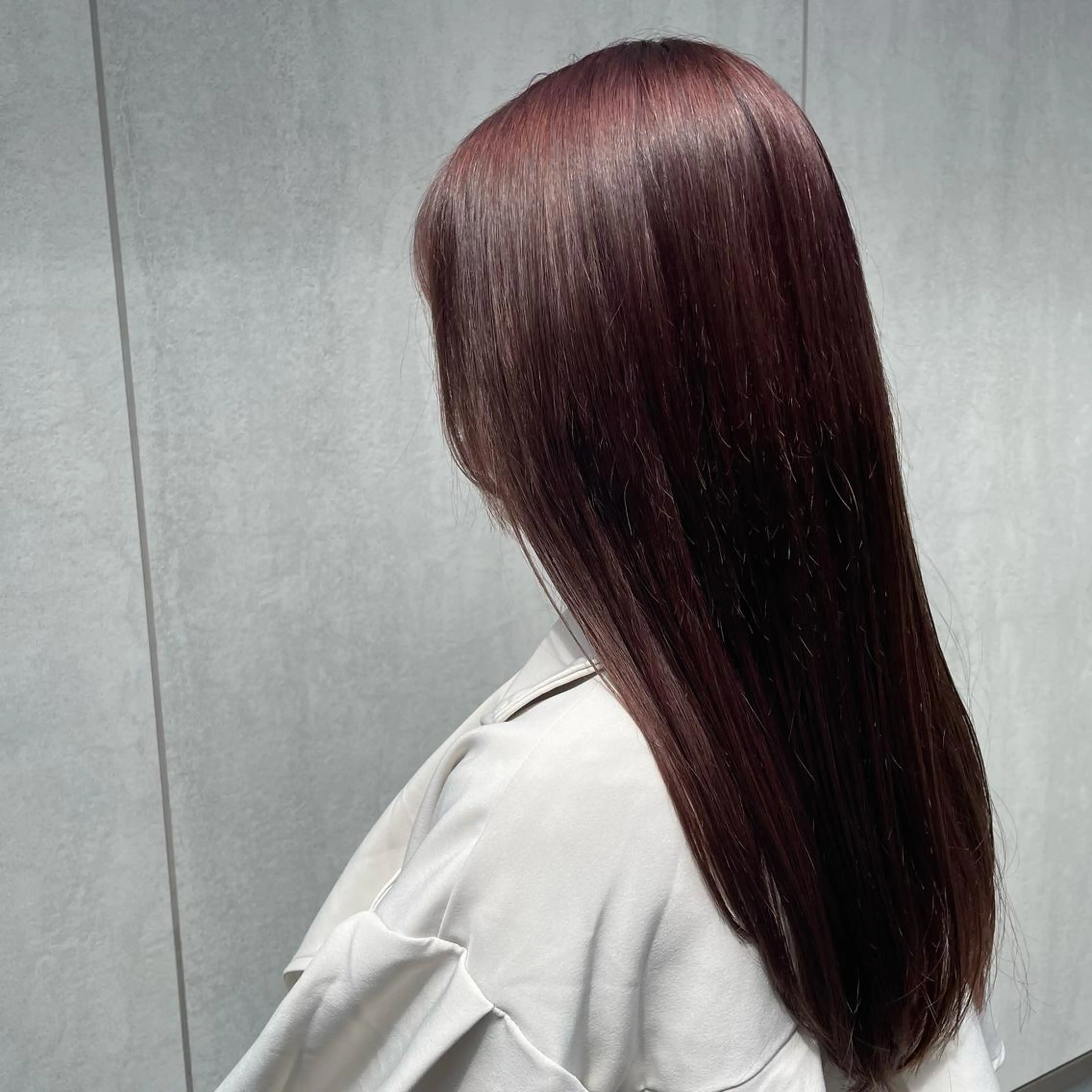 ロング カラー ピンクカラー ピンクパープル パープルカラー Hair salon　Sui所属・コテ巻き風パーマ 暖色カラー/伊藤菜月のヘアスタイル