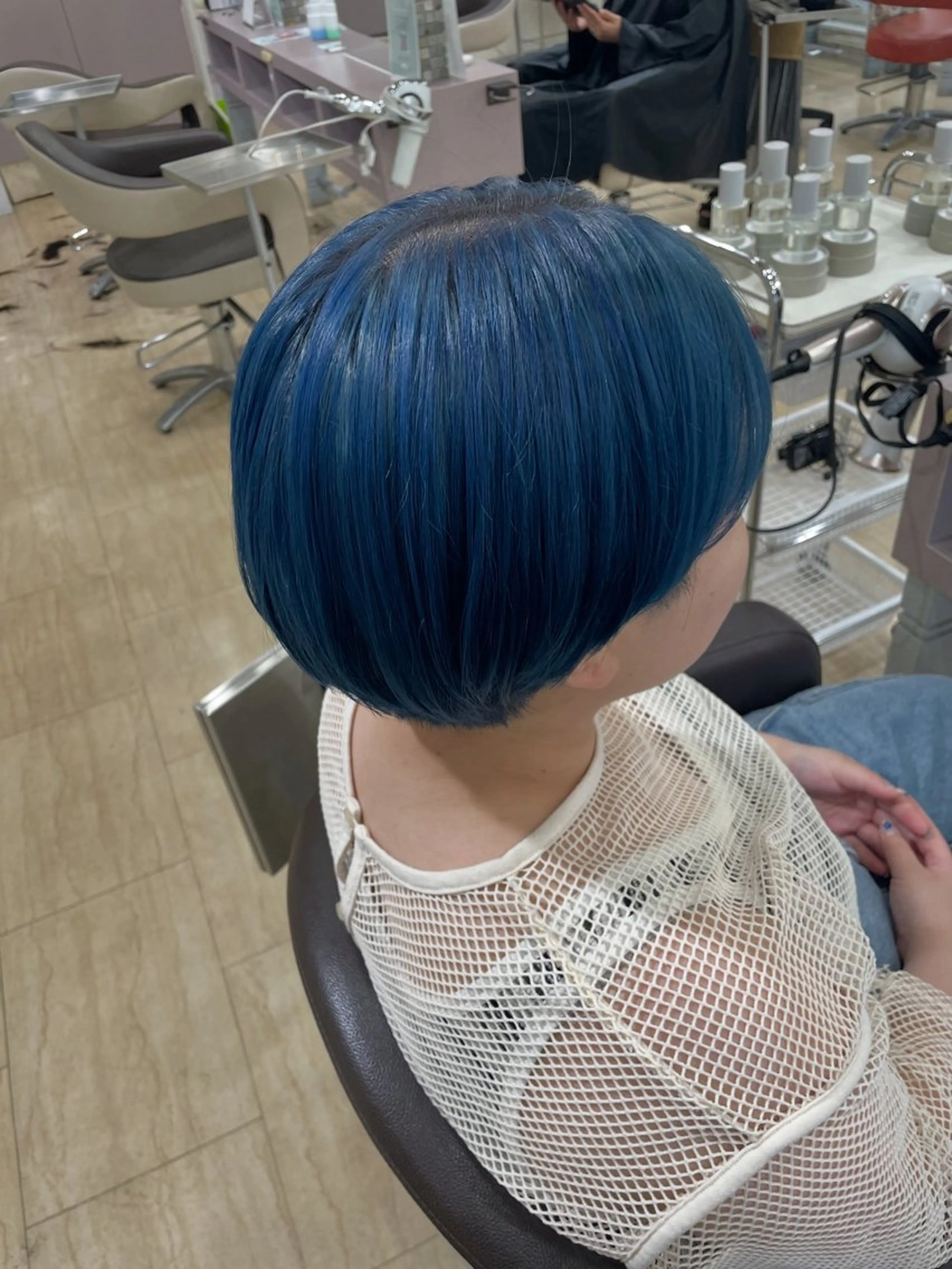 ショート カラー 海野 黎茉のヘアスタイル
