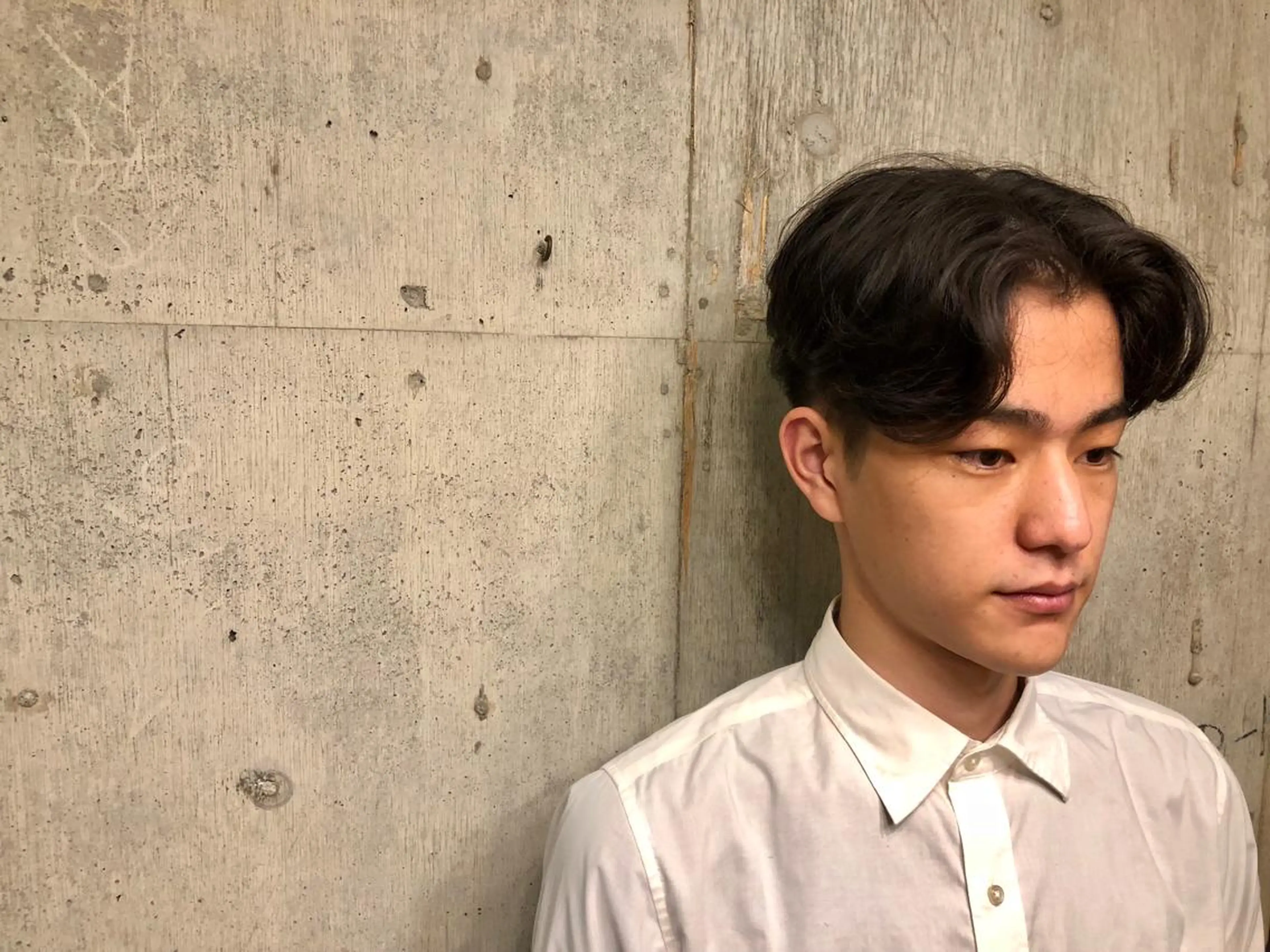 メンズ センターパート カット STRINGS 下北沢所属・【メンズ特化】 金子諒磨のヘアスタイル