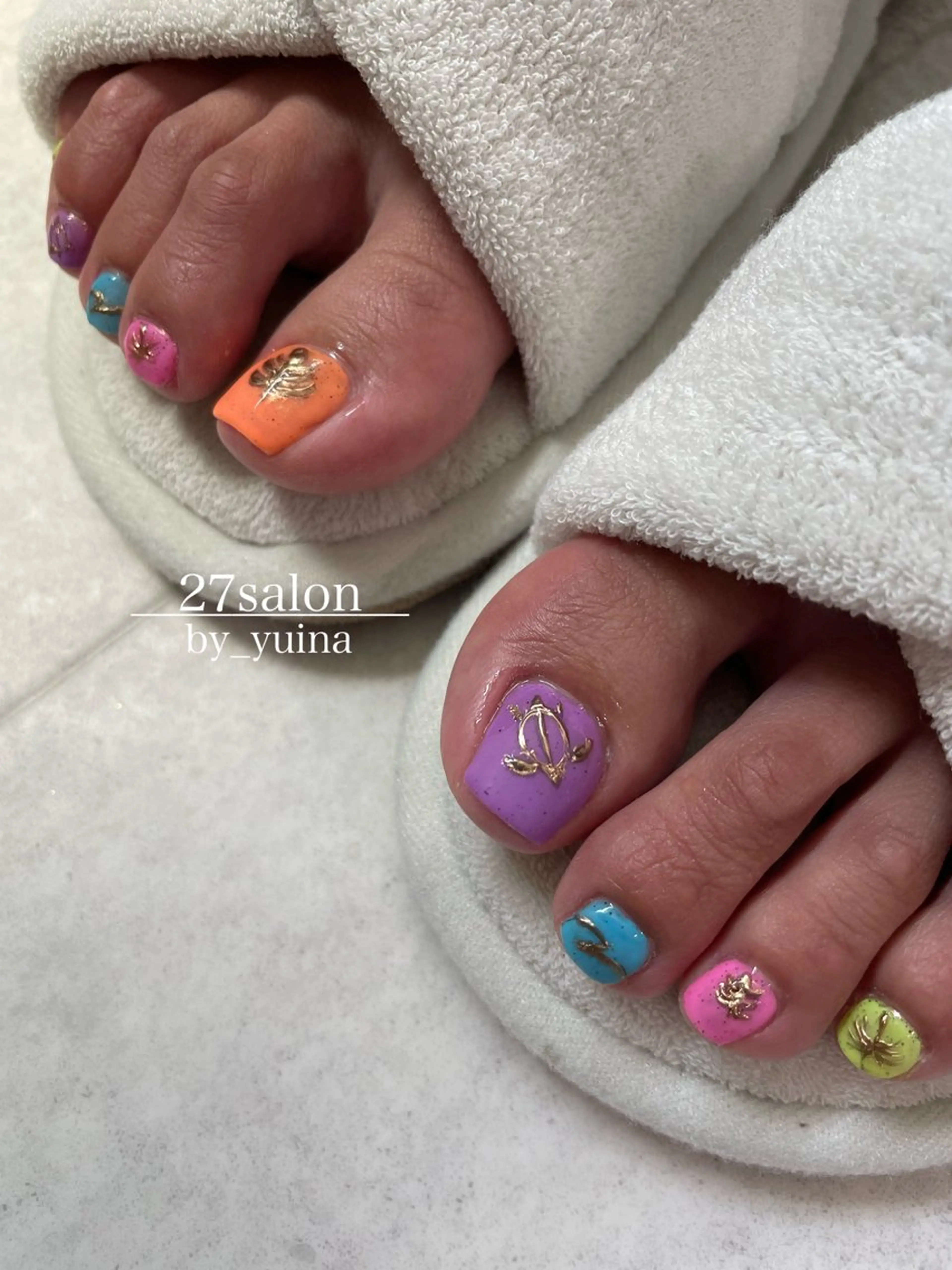 ネイル アートネイル ミラーネイル フットネイル 27salon yuinaのネイルデザイン