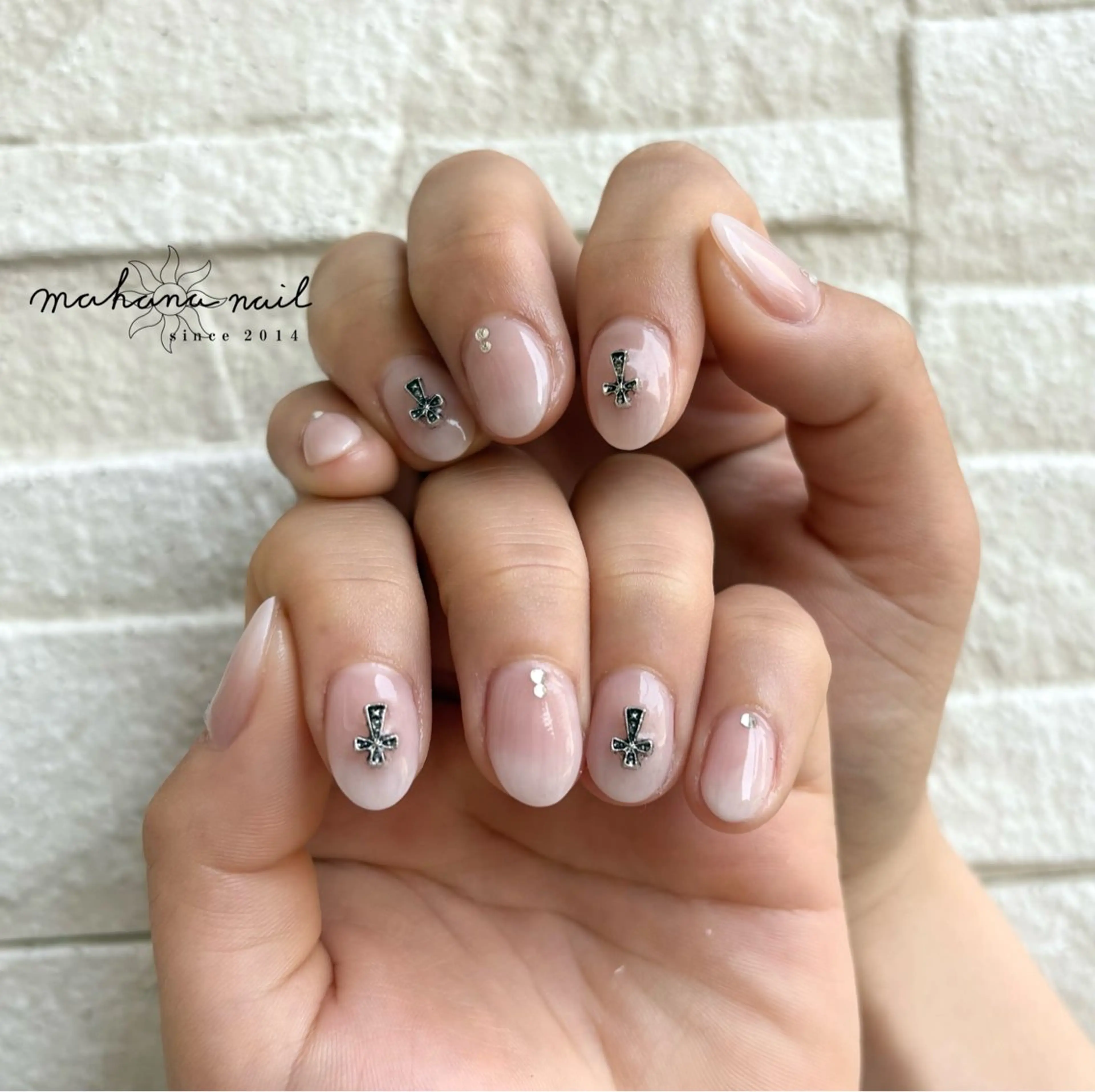 ネイル ハンドネイル mahana nailのネイルデザイン
