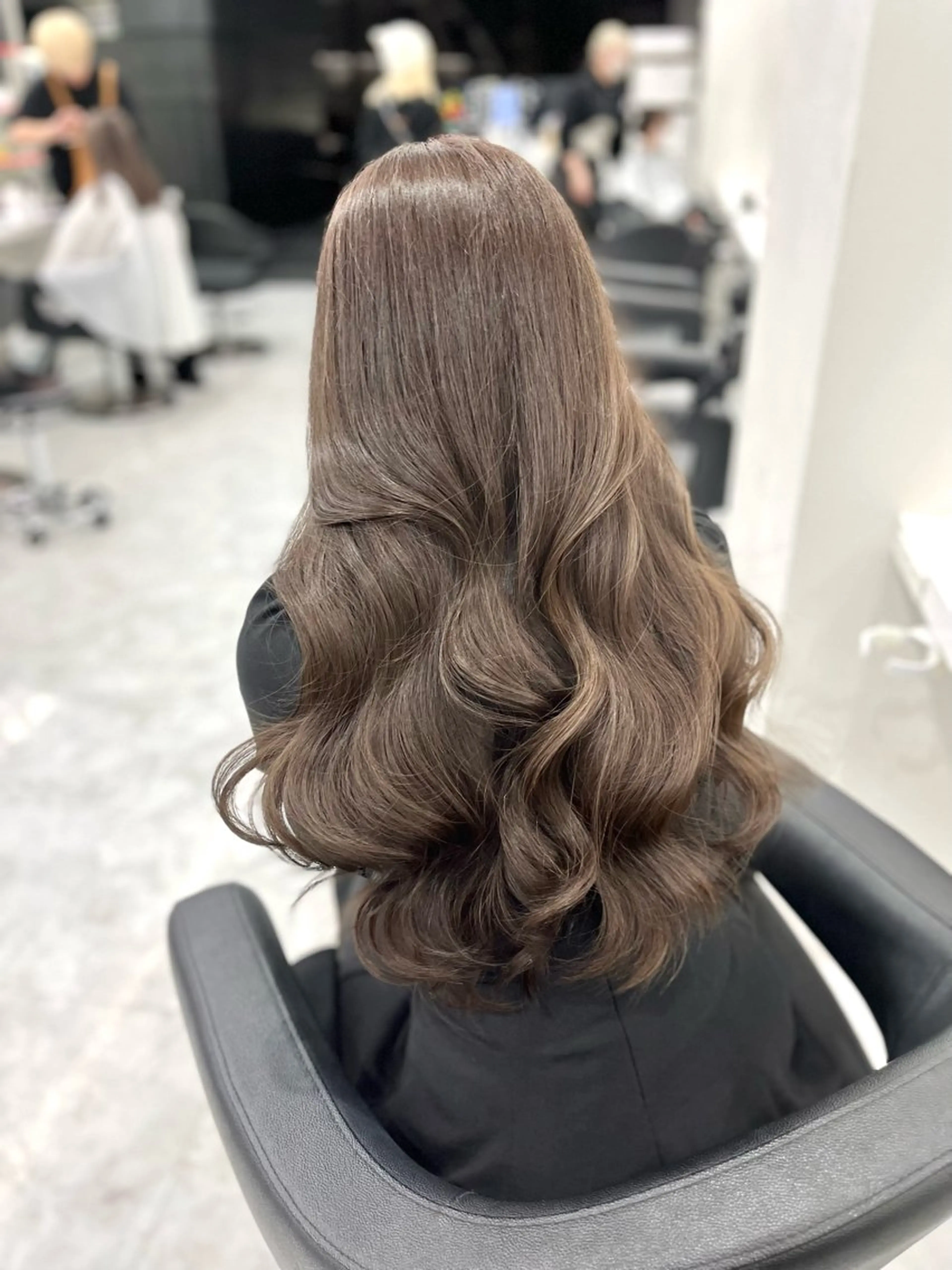 ロング 💍大人デザイン /ハイトーン♡リクトのヘアスタイル