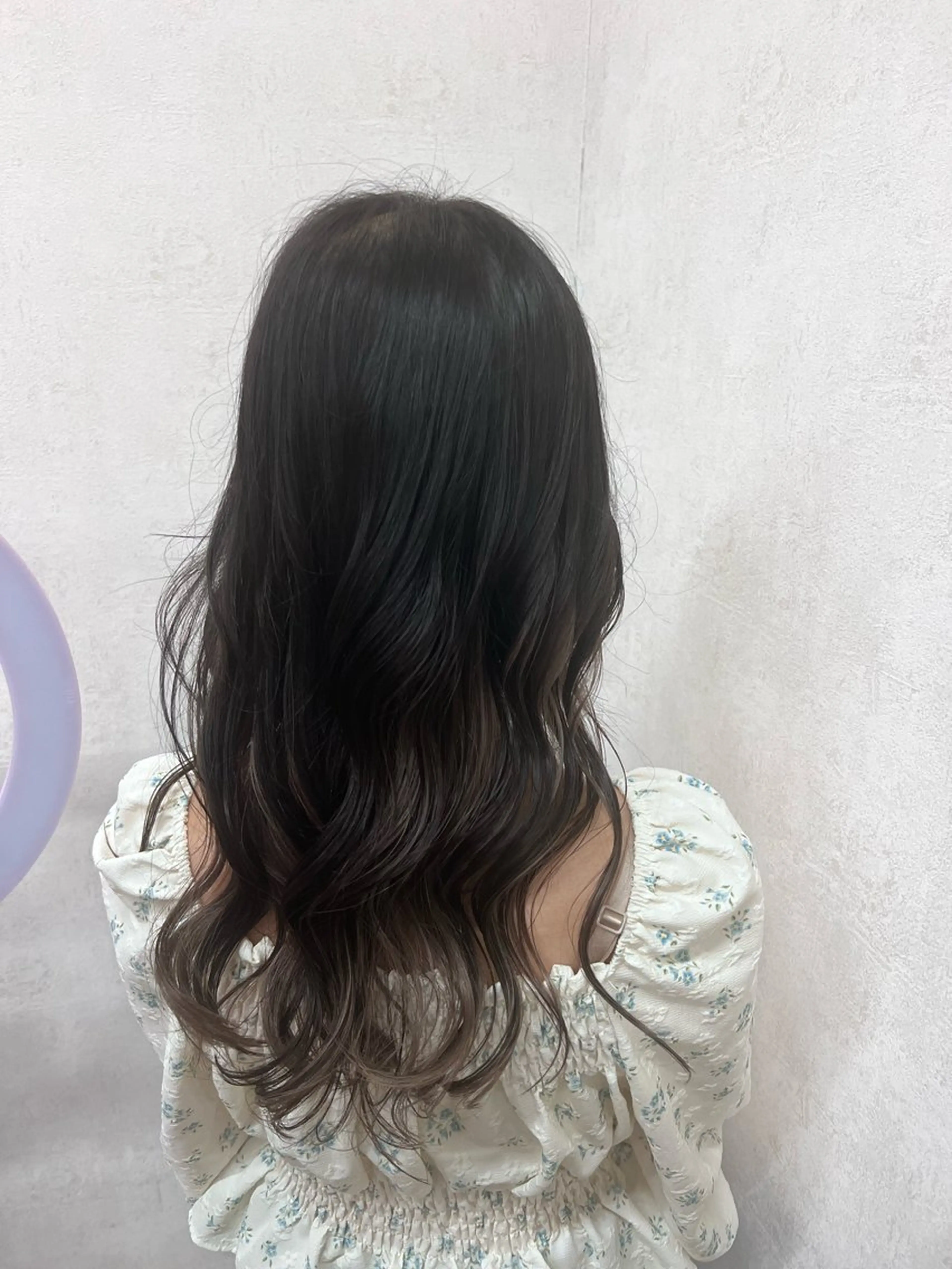 ロング ヘアカラー トリートメント ブリーチカラー 〻髪質改善〻アレンジのヘアスタイル