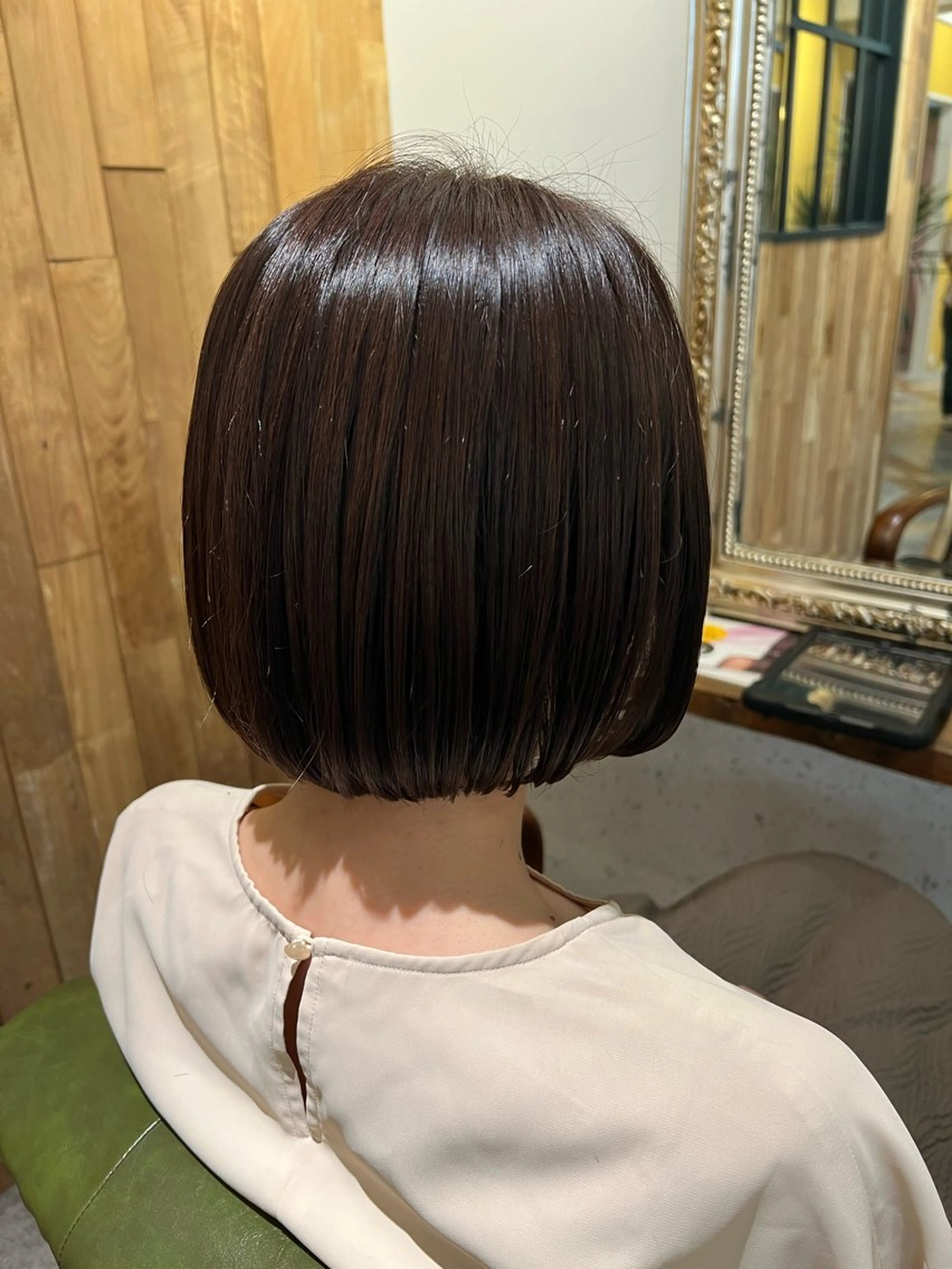 ミディアム カラー 美容室moon所属・くびれるボブ🤍 松本安奈のヘアスタイル