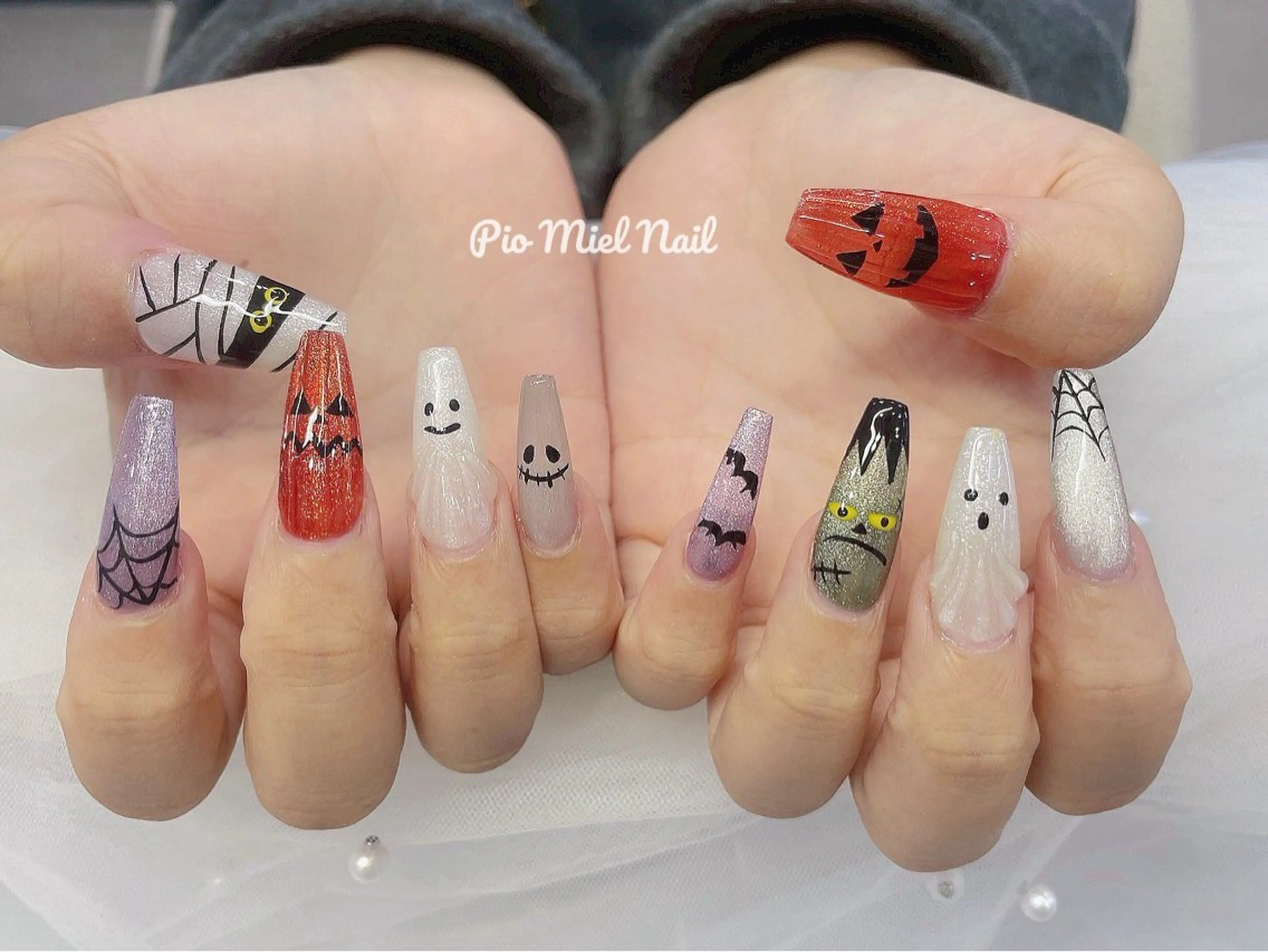 ネイル ハロウィン ハンドネイル Pionail 長さだしのネイルデザイン