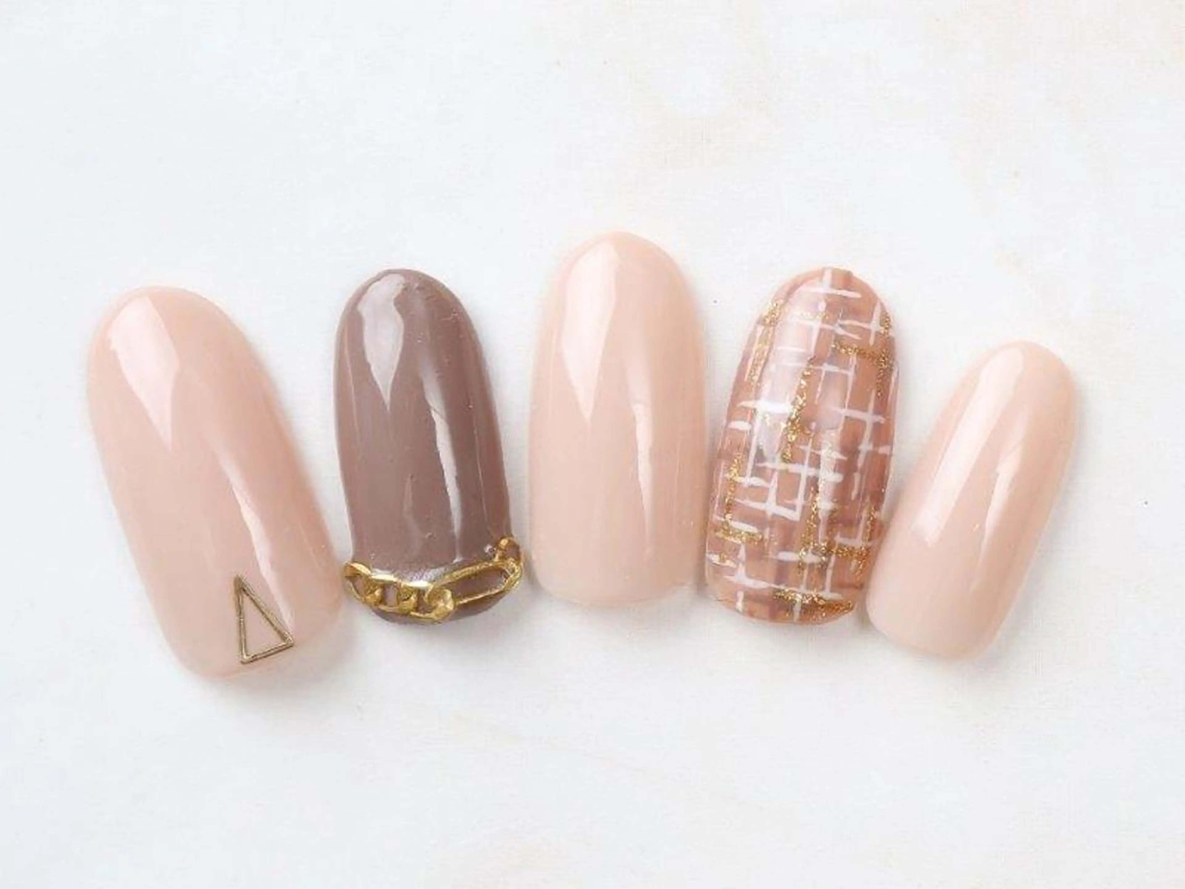 ネイル アートネイル Nail Eyeのマツエク・マツパデザイン