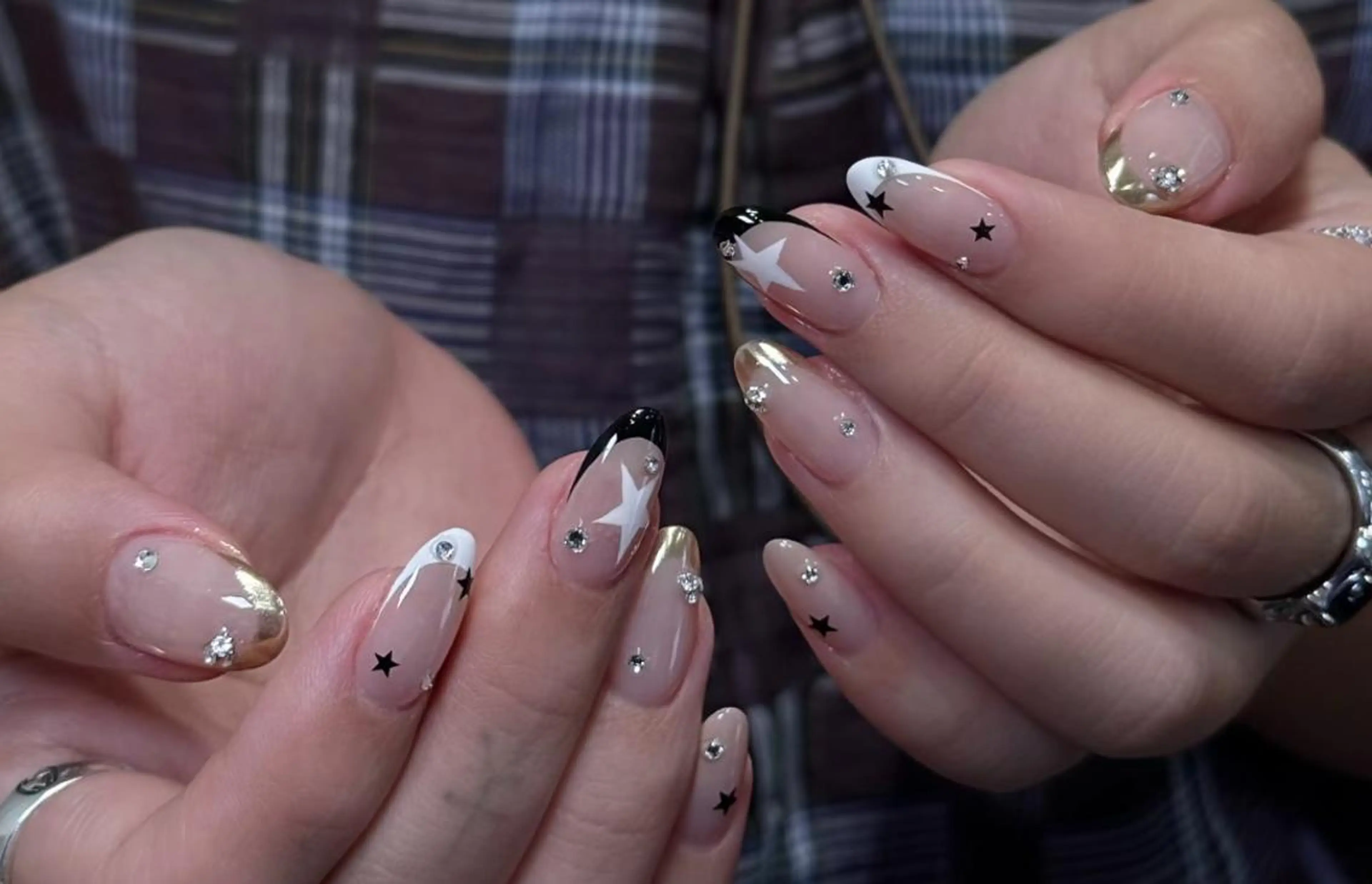 ネイル ハンドネイル 🎀 NaNa_nailのネイルデザイン