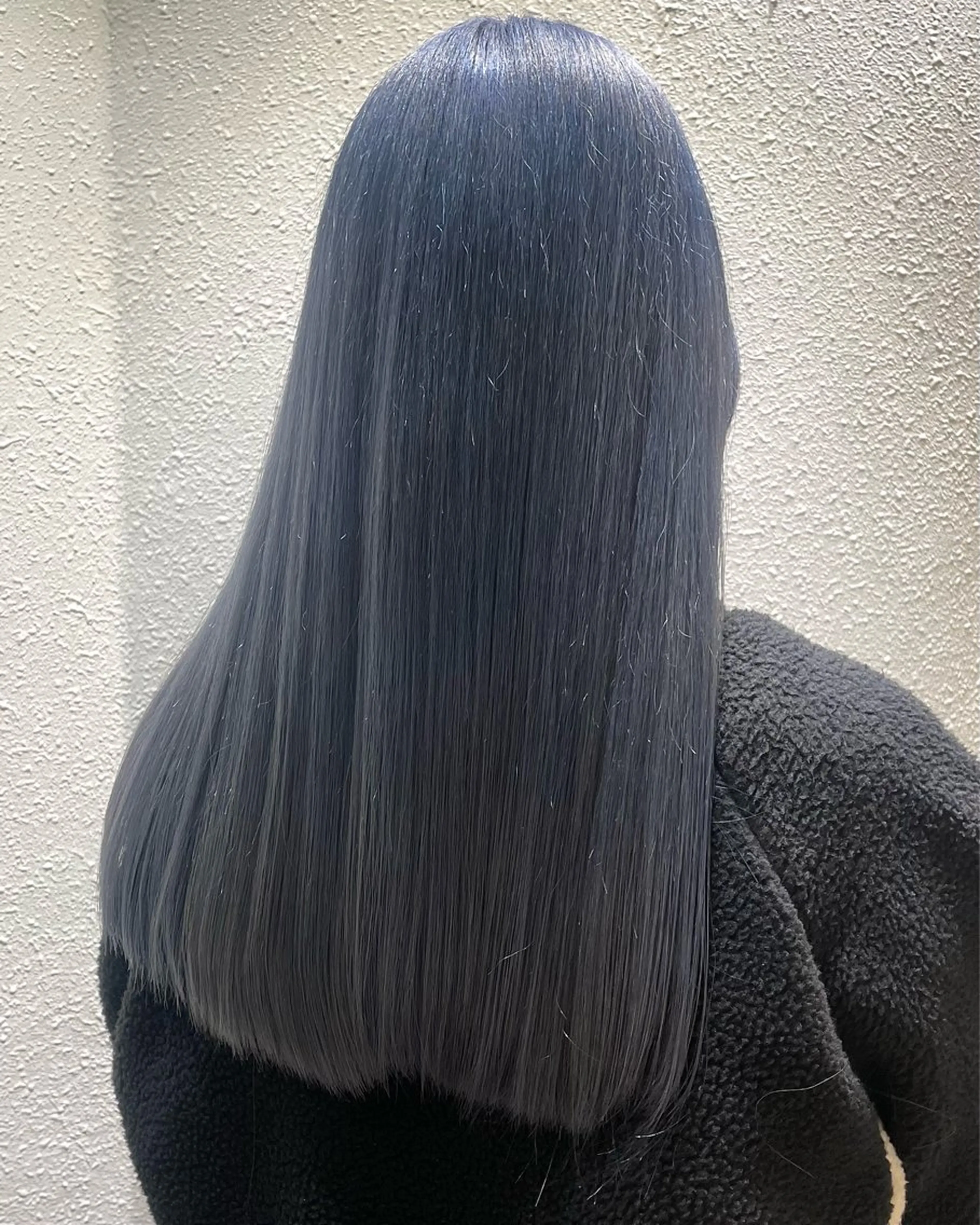 カラー ハイトーン🎀 ボブカット小野百葉のヘアスタイル